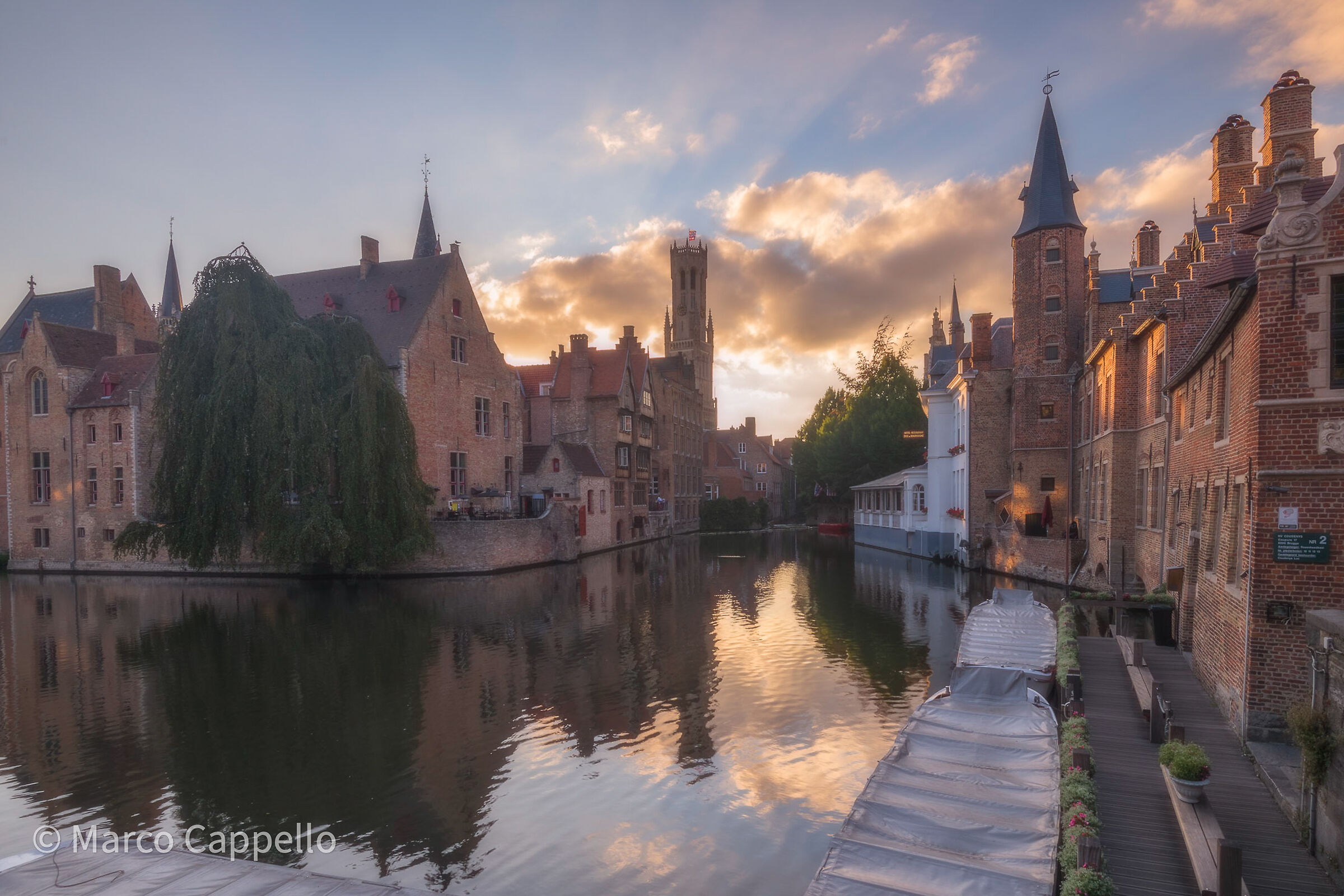 Golden hour a Bruges...