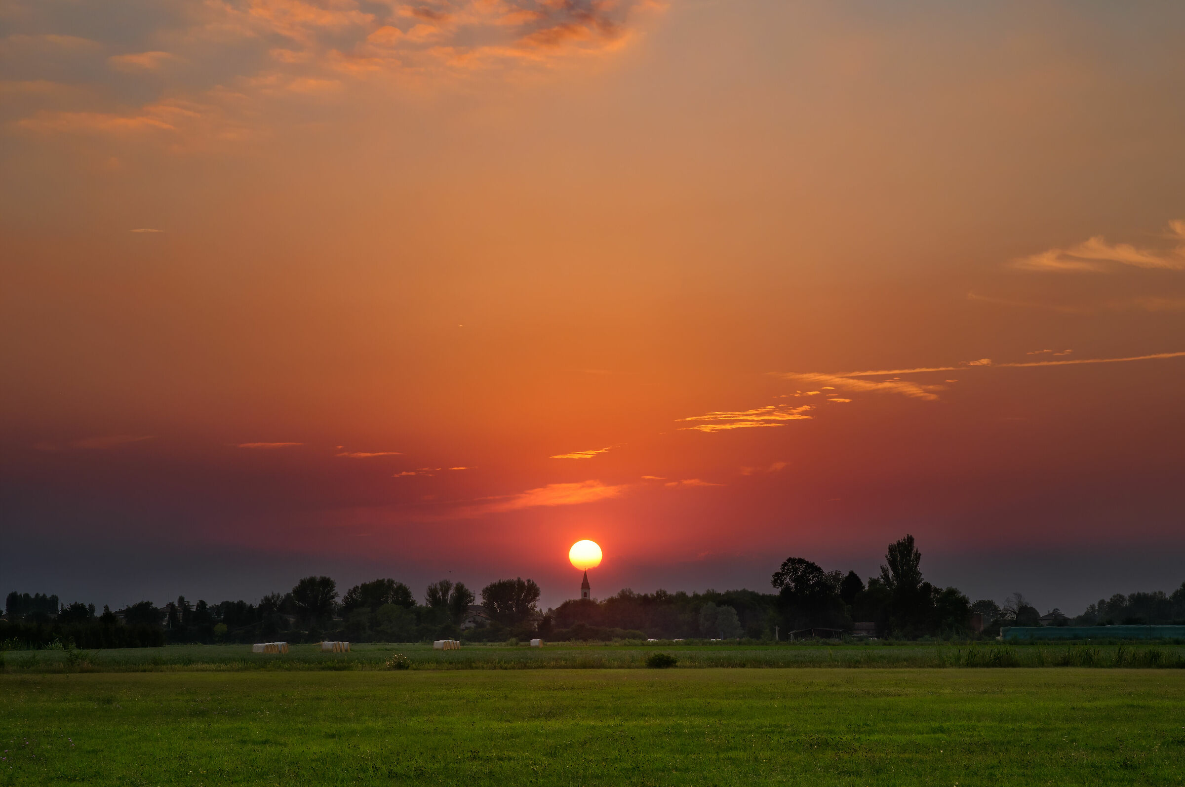 Sunset in the Modena countryside...