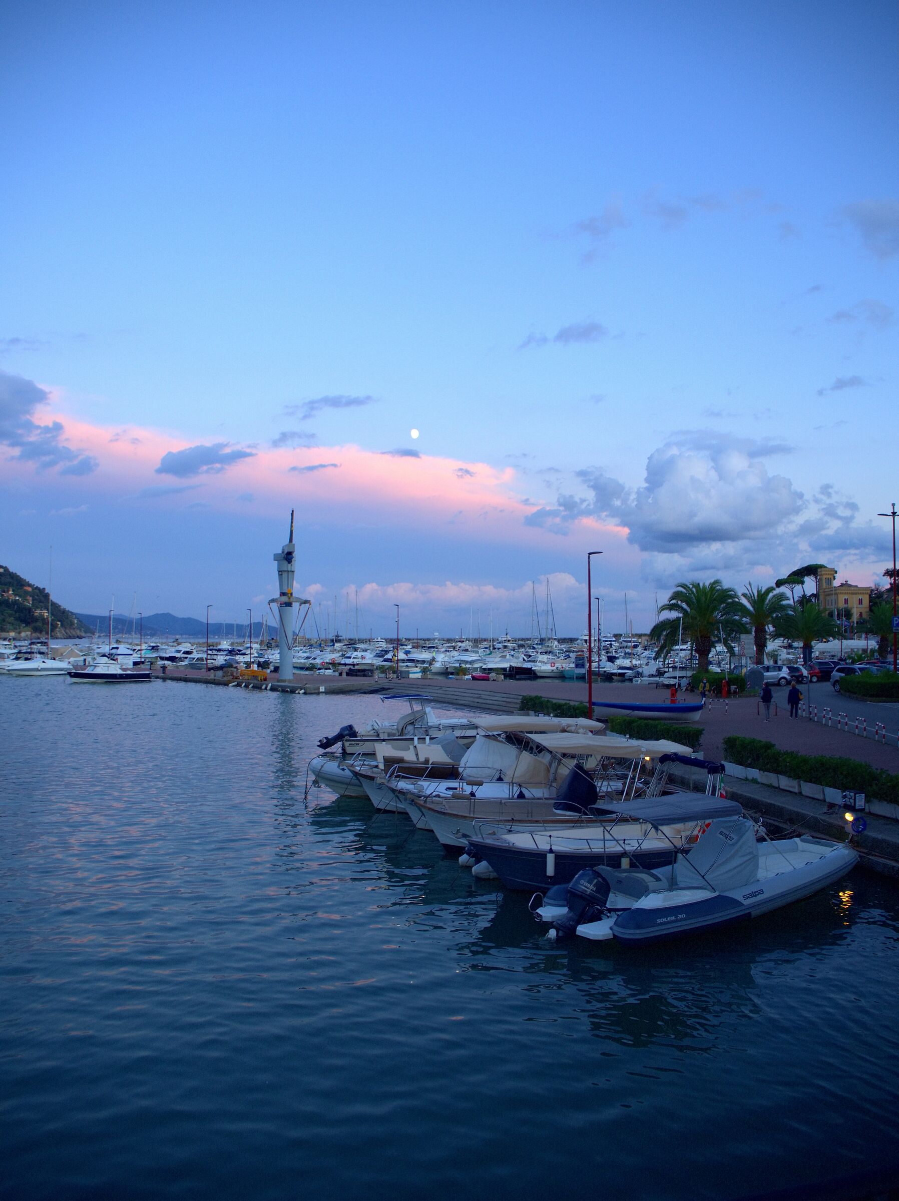 Sunset at the port. Rapallo...