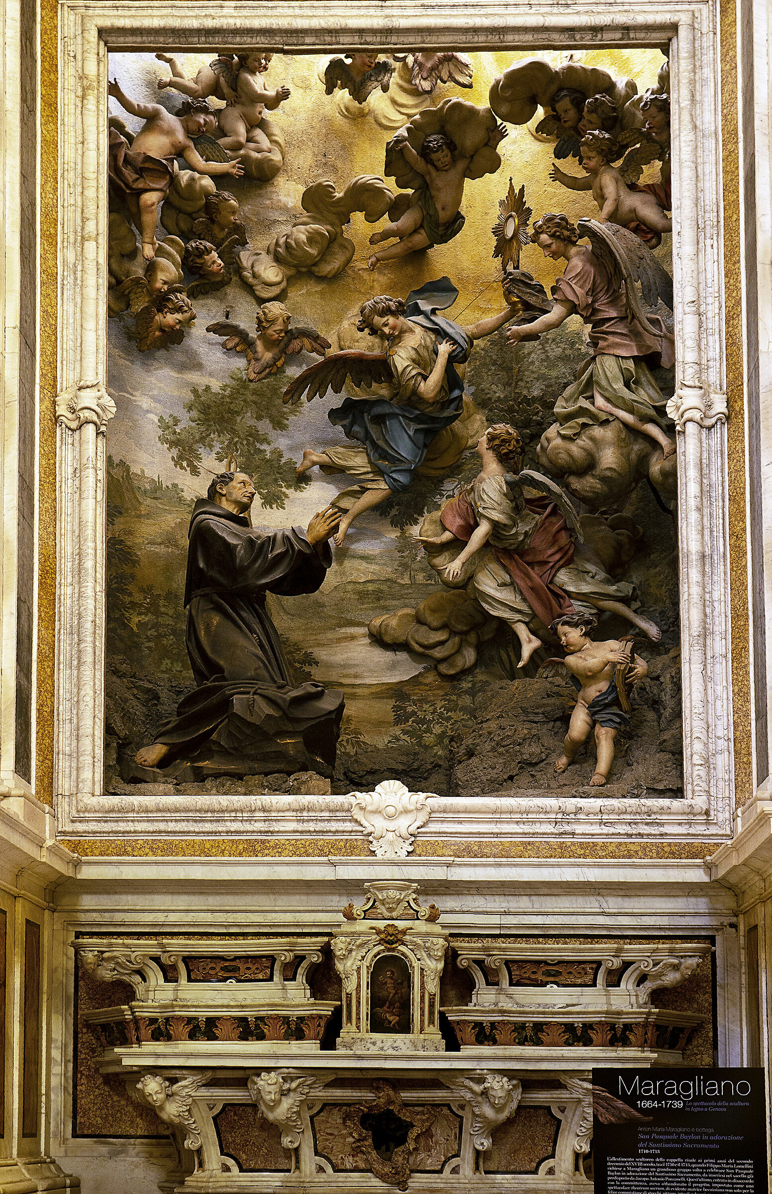 Genova - Chiesa Maddalena - Altare con scultura lignea...