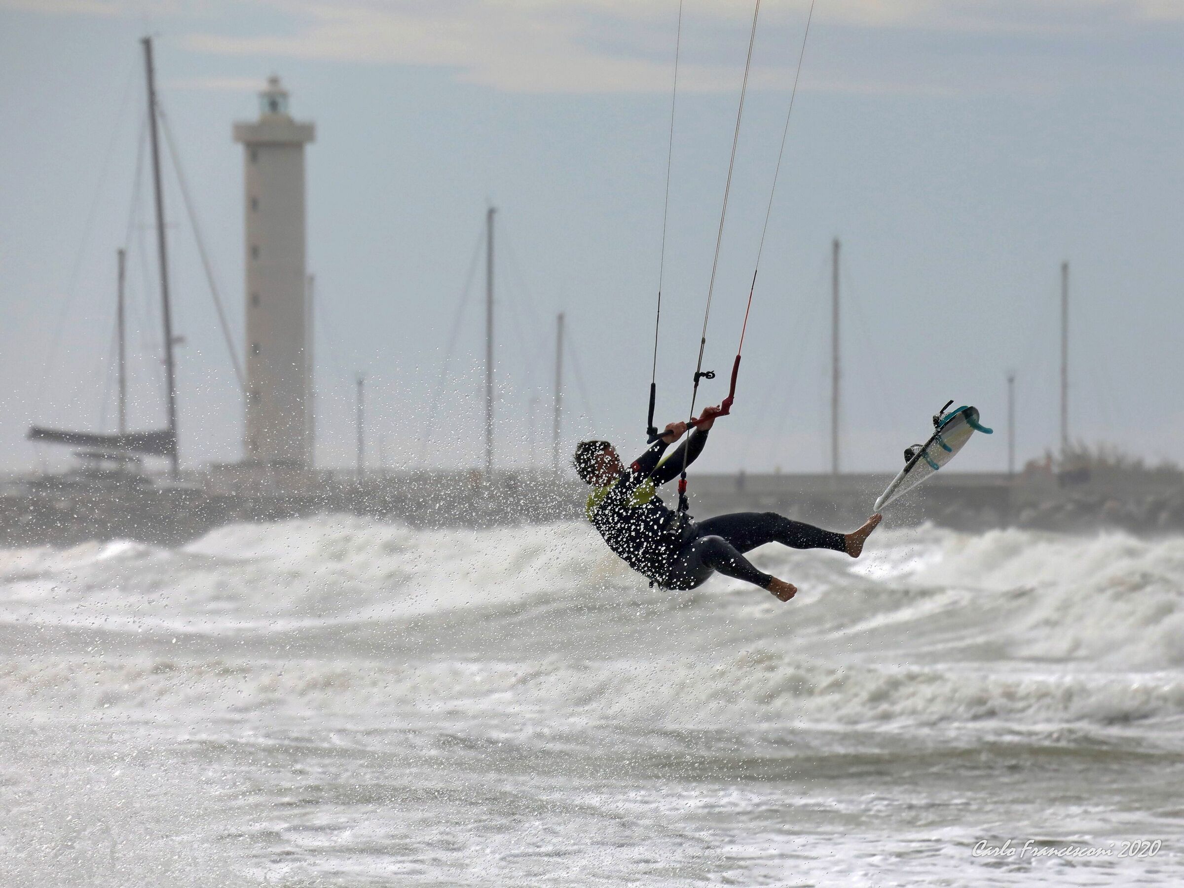 kite surfing in Viareggio...