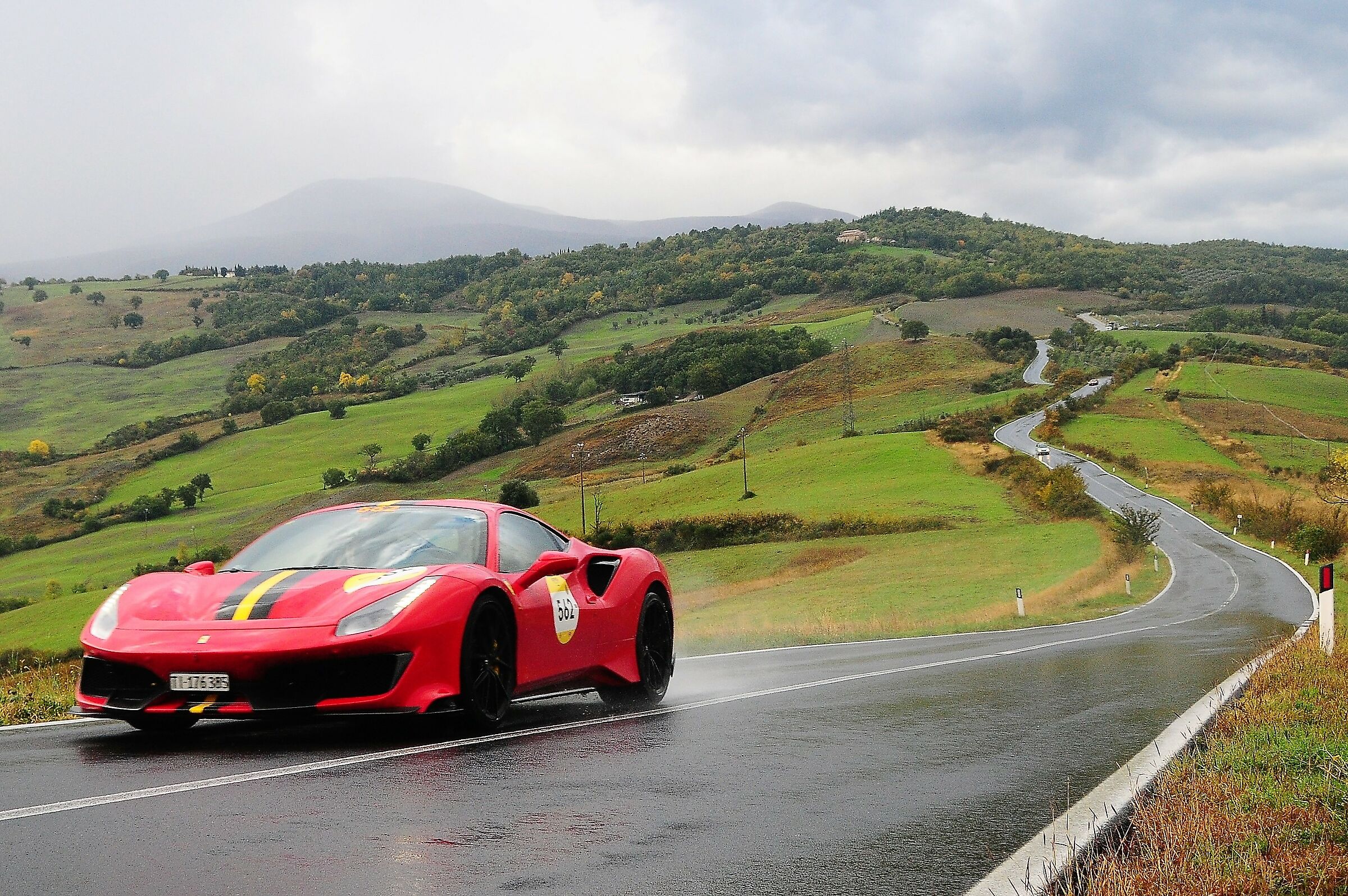 1000 Miles + Ferrari + Val d'Orcia...