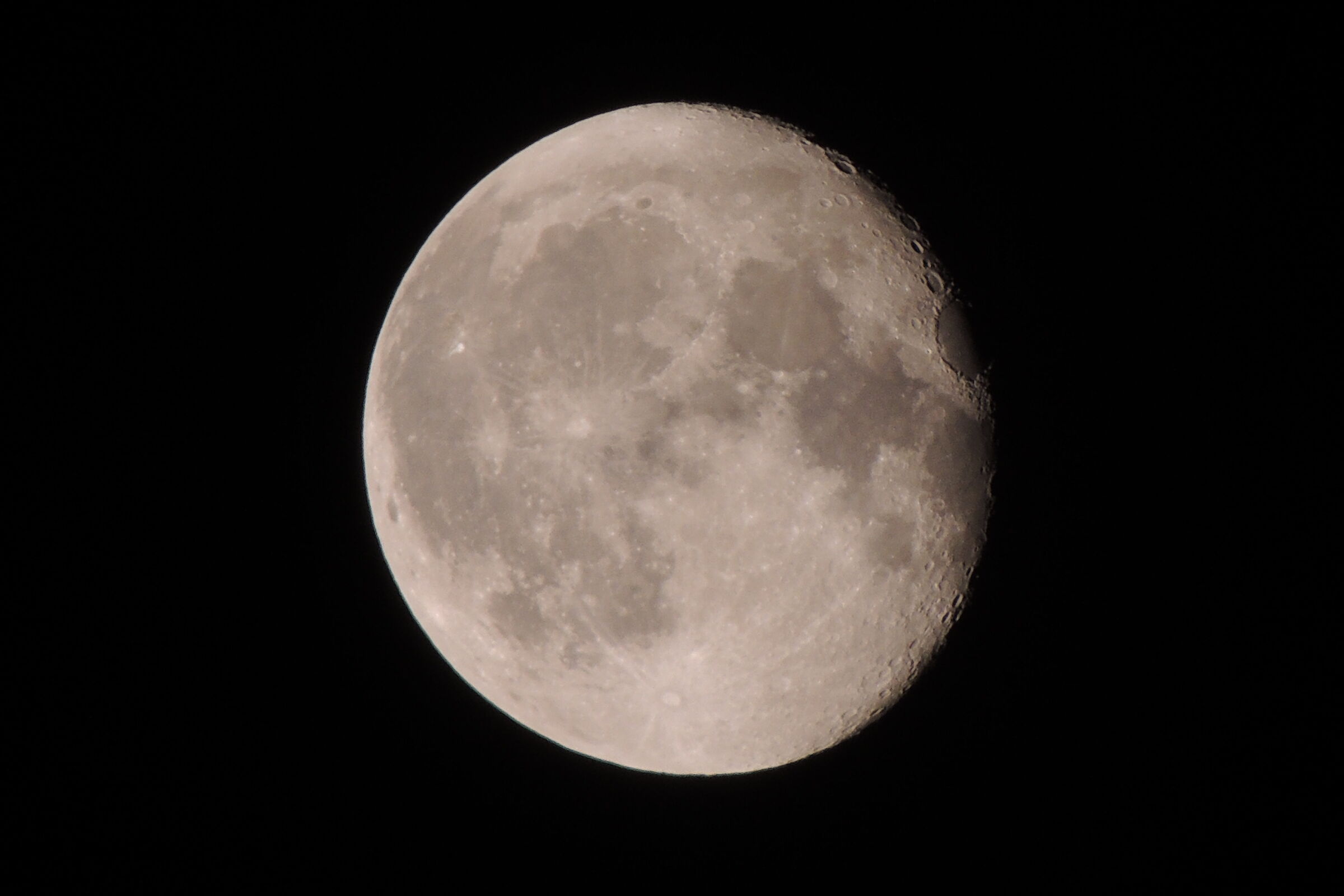moon on trepide...