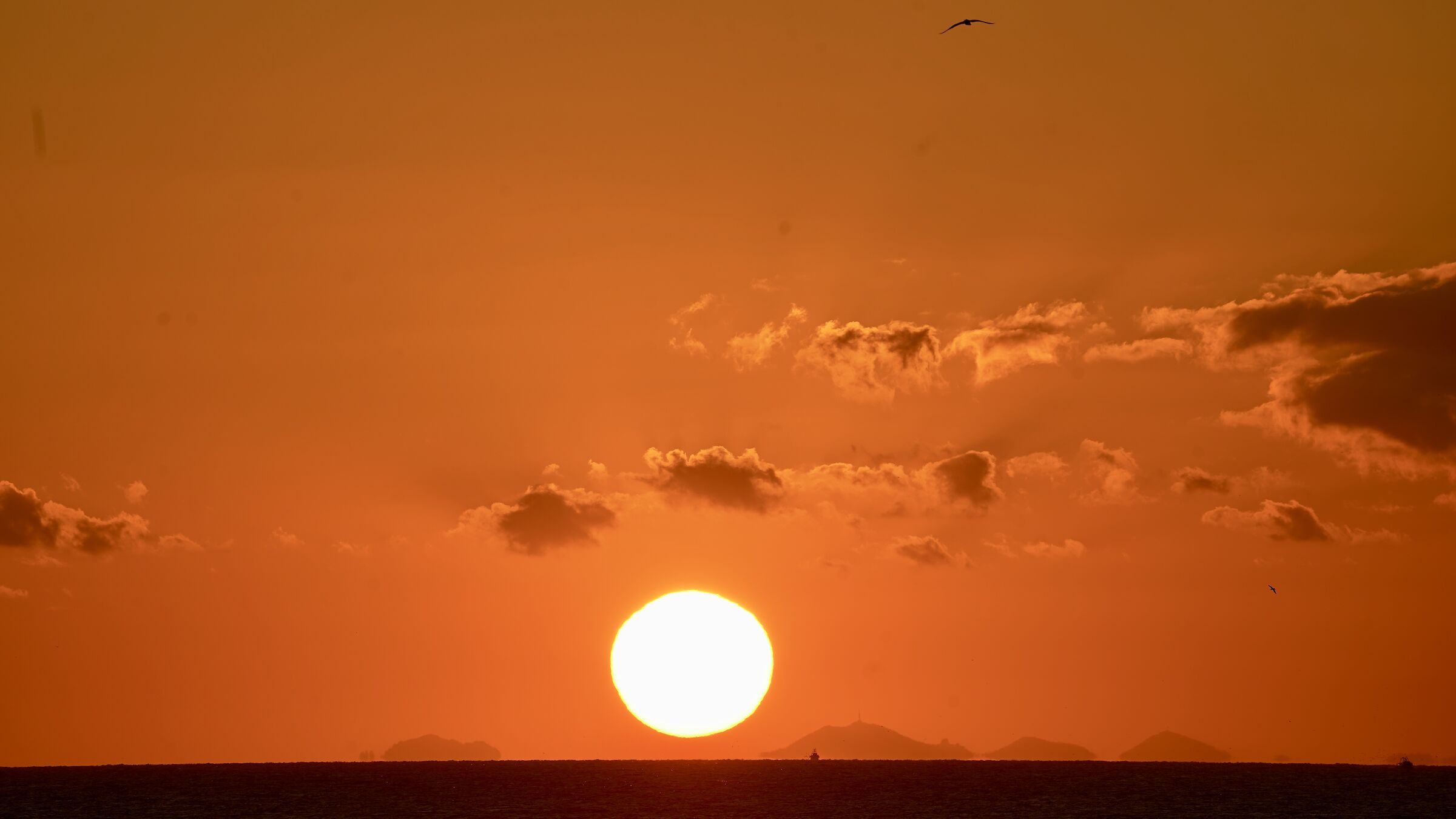 tramonto sul massiccio dell'Esterel / tele Sony 200/600...