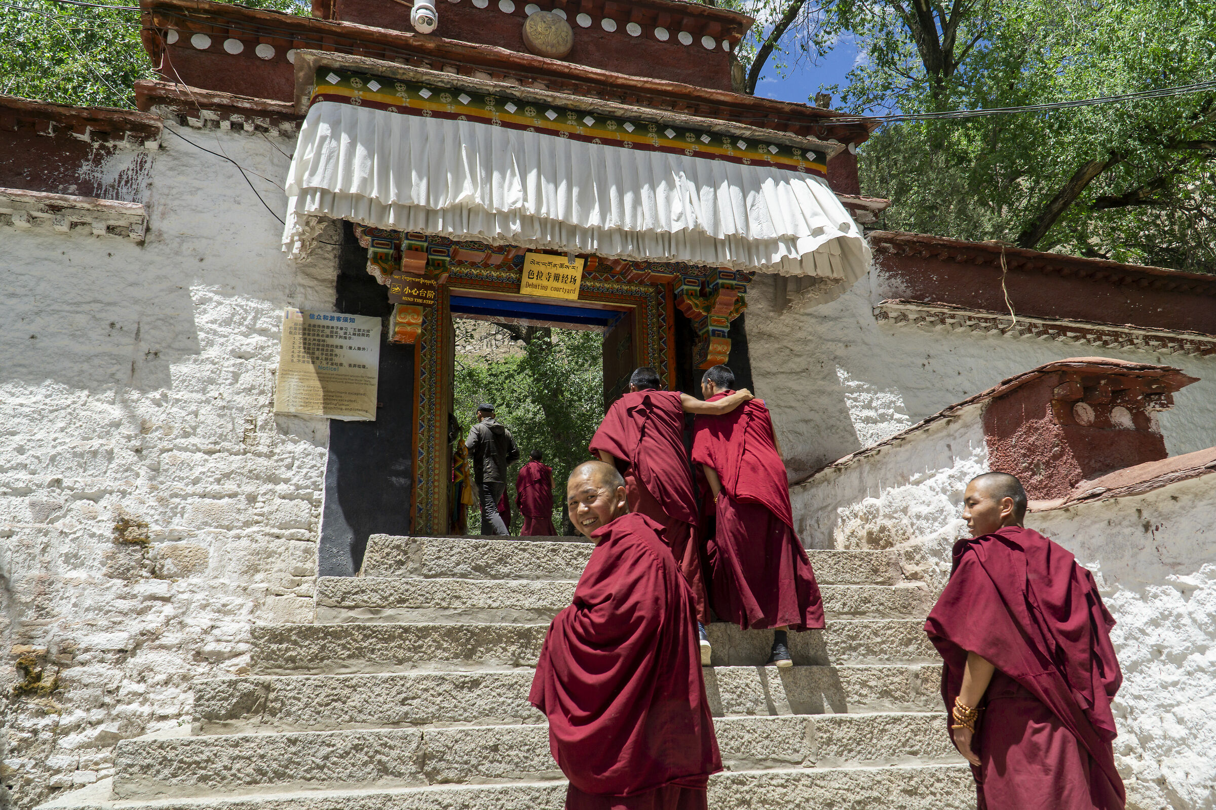 Lhasa, Tibet, Evening, monks ...
