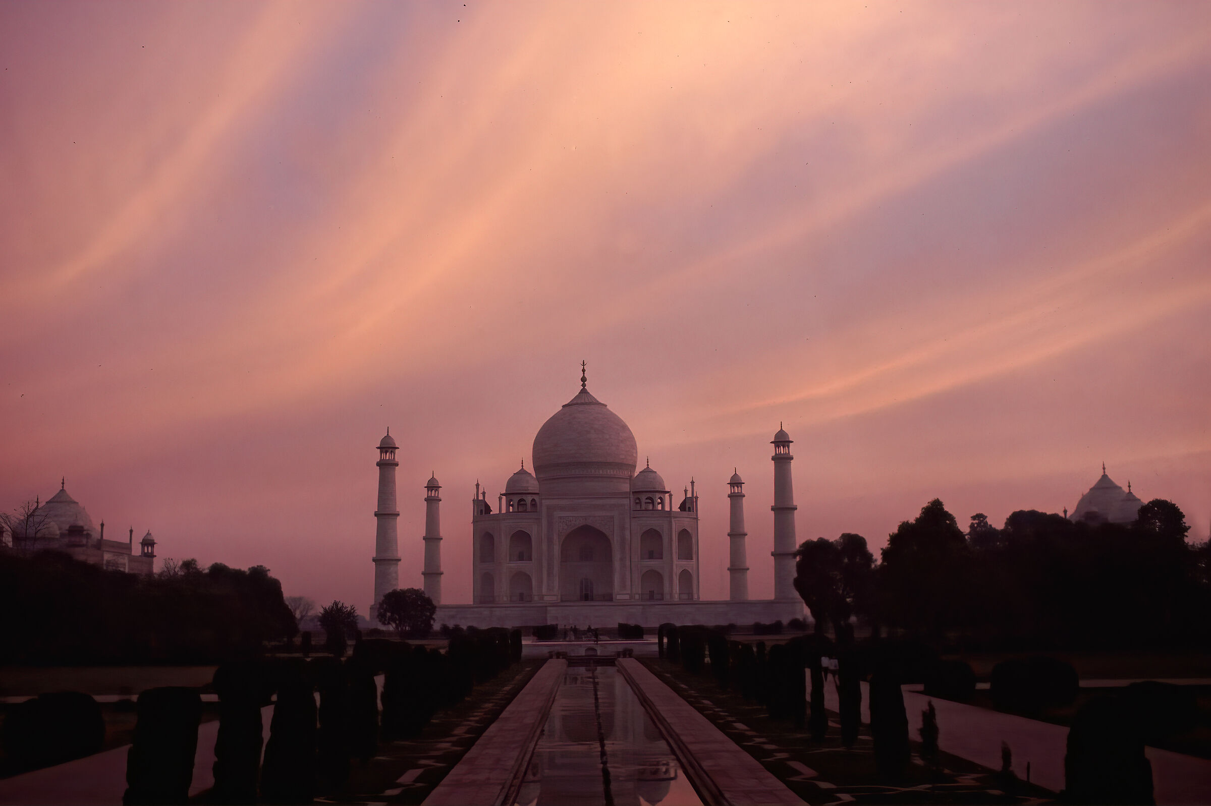 Taj Mahal cartolina al tramonto...