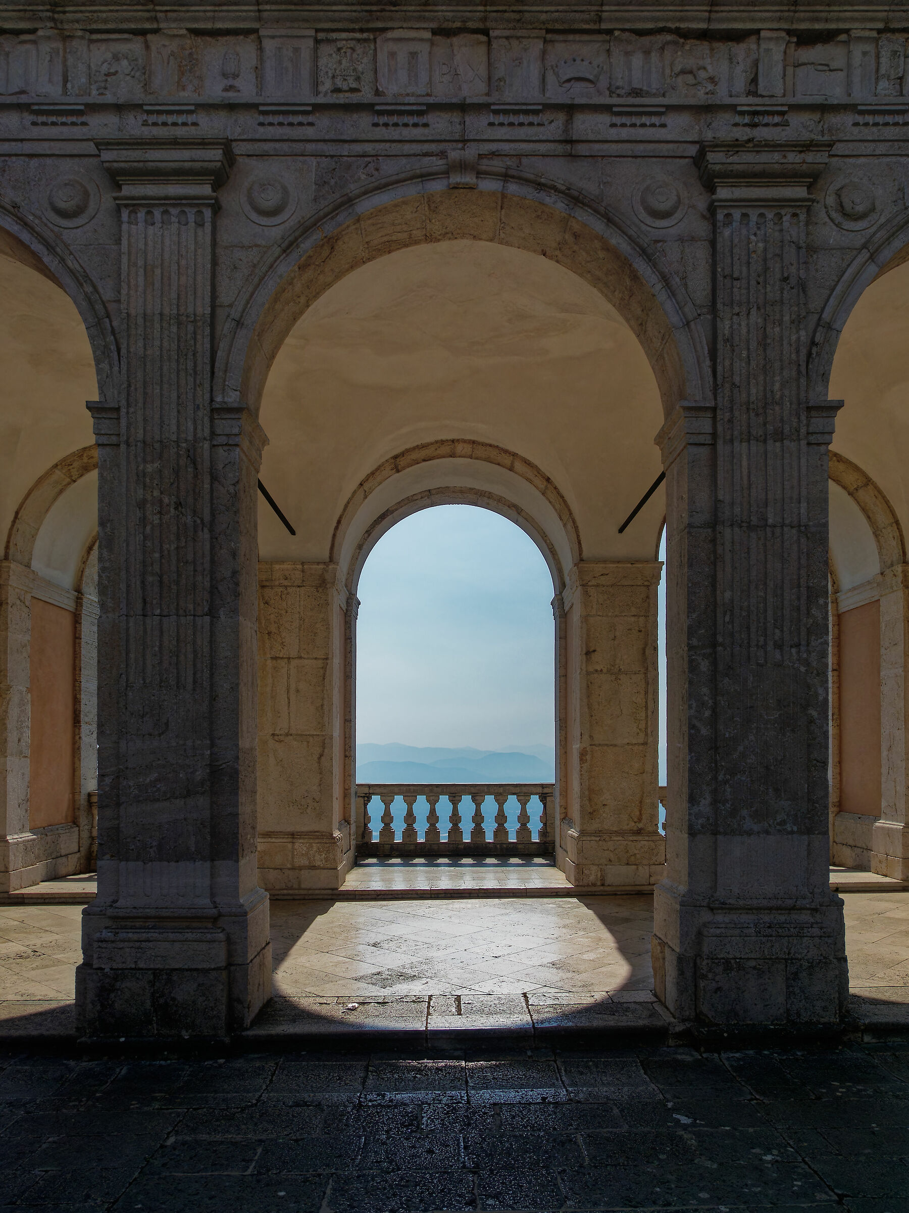 Montecassino Abbey - view ...