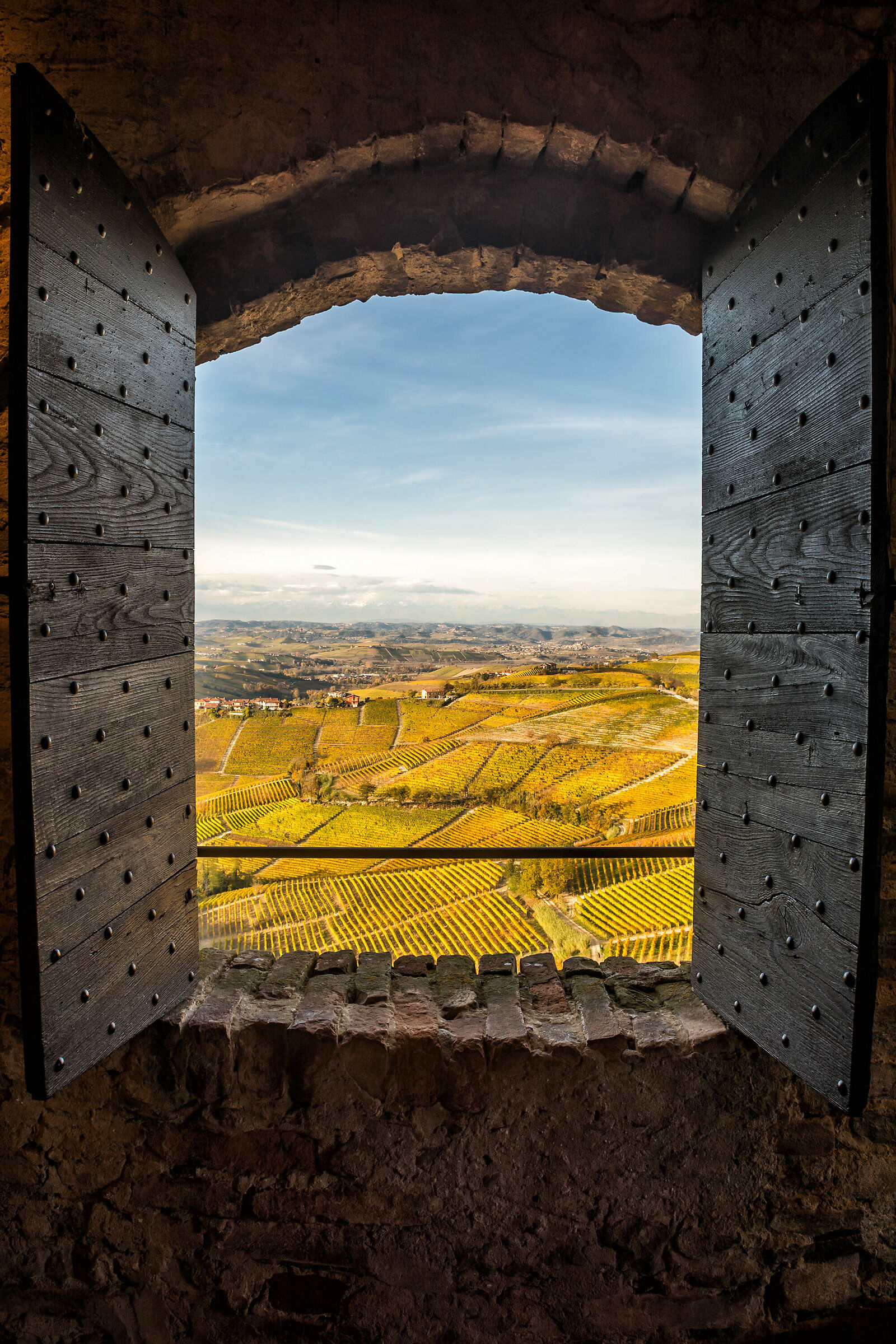 A window on the Langhe...