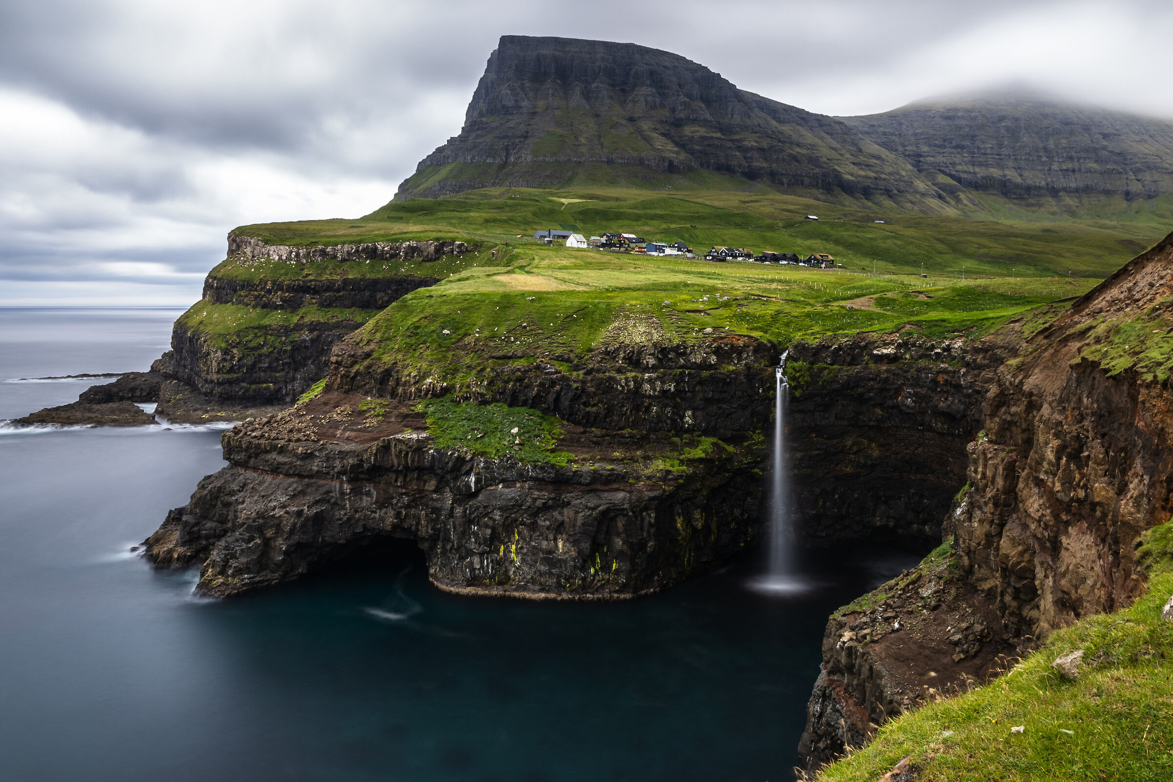 Mulafossur - Faroe...