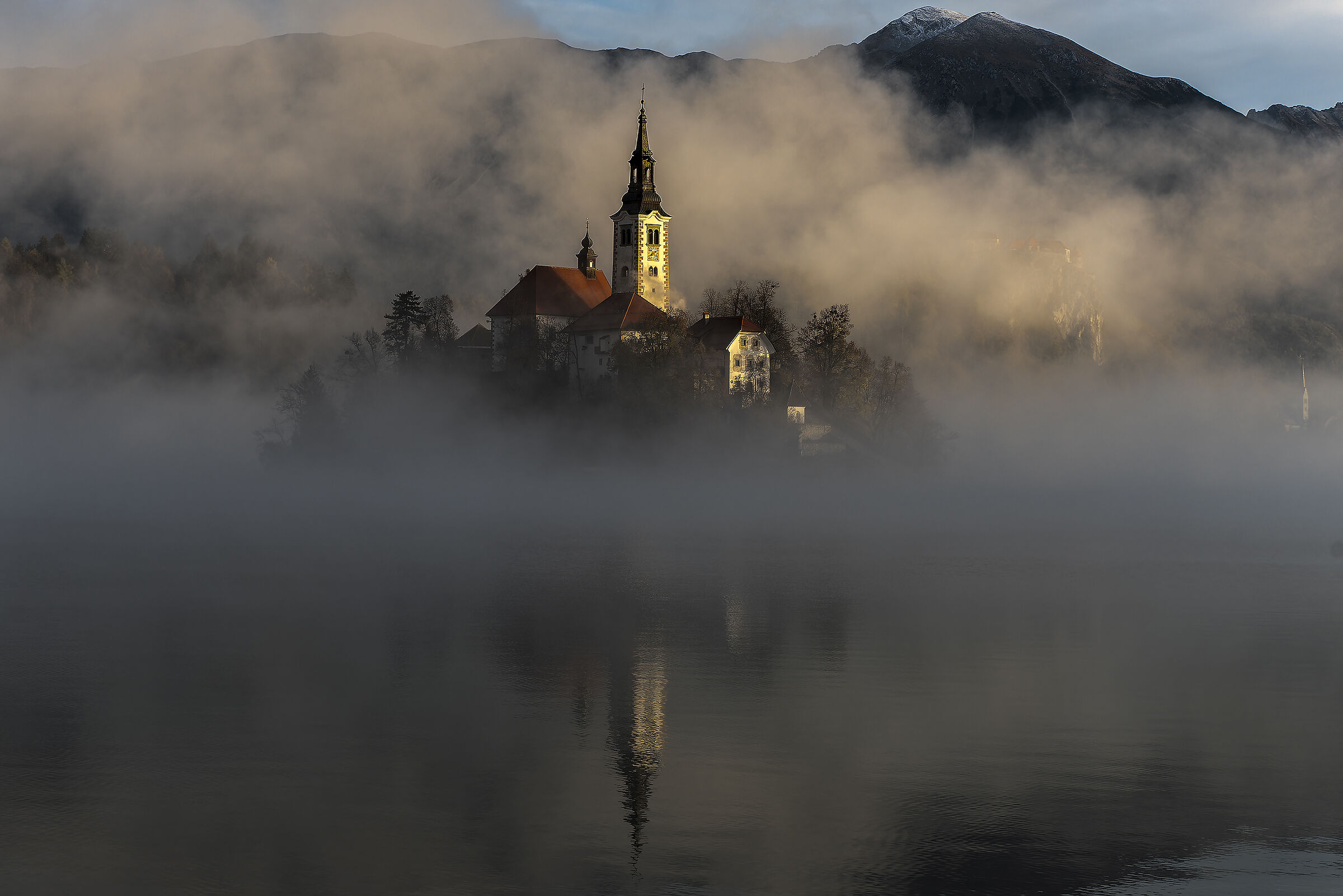Fog in Bled...