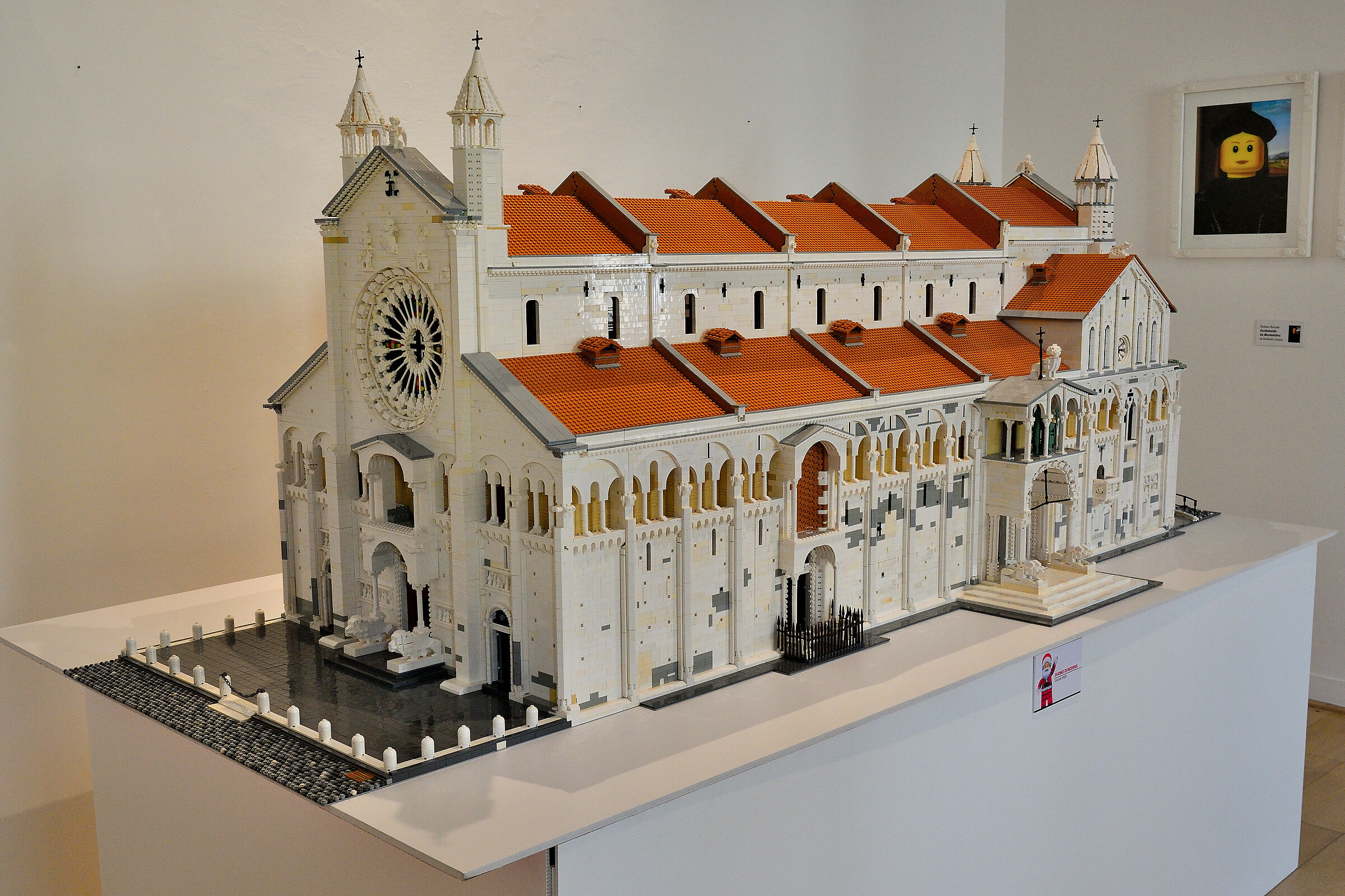 The Duomo of Modena in Lego...