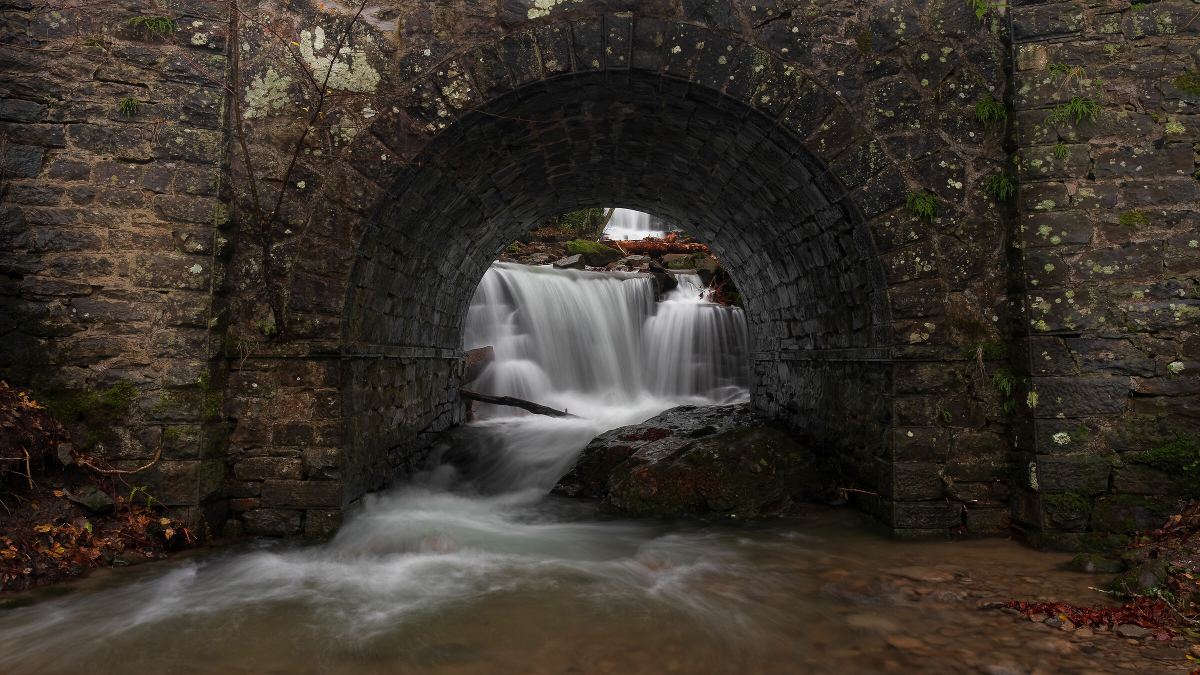 Paradisino Waterfalls in Vallombrosa ...
