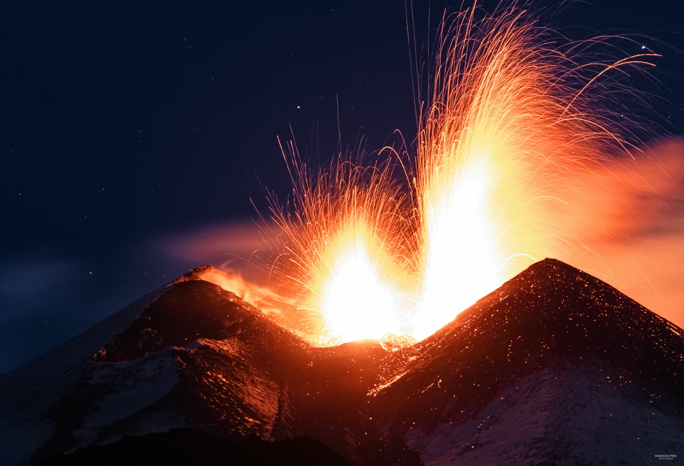 Etna Eruption 30-11-23...