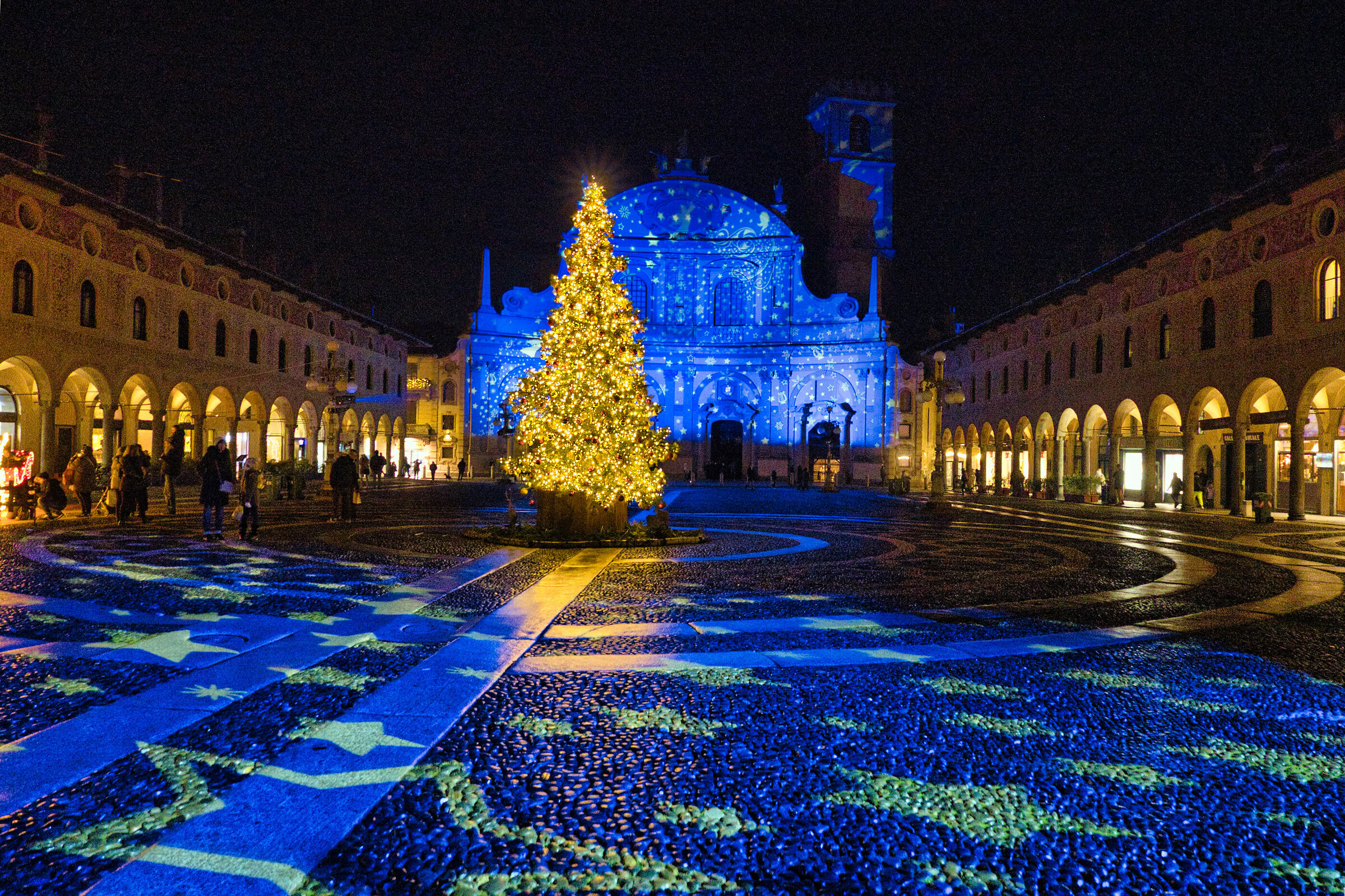 Merry Christmas from Vigevano!...