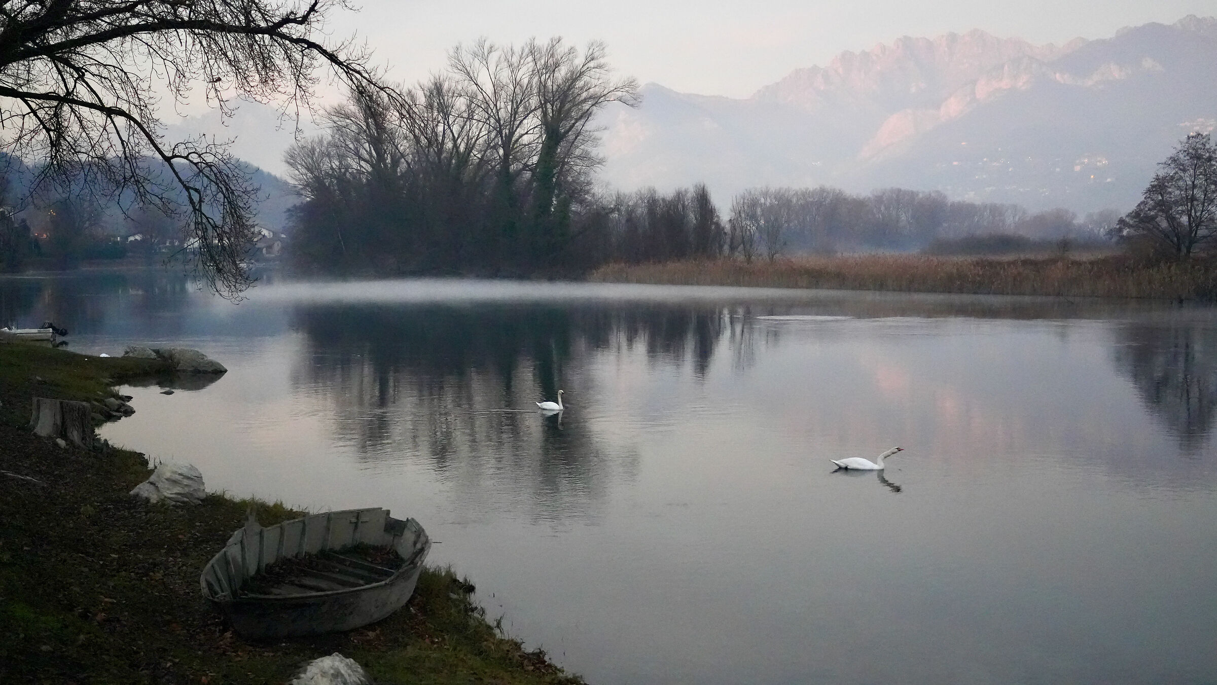 Adda, mist on the river...
