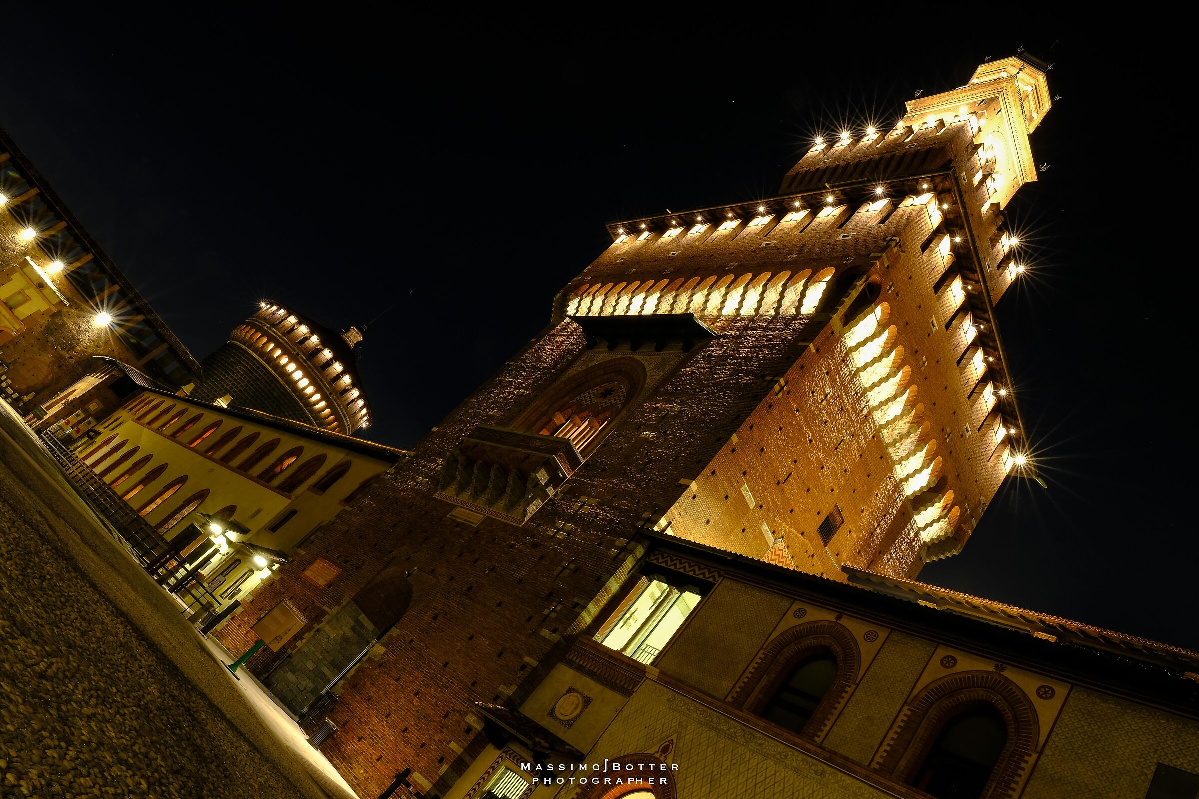 Castello Sforzesco - Milan 5...