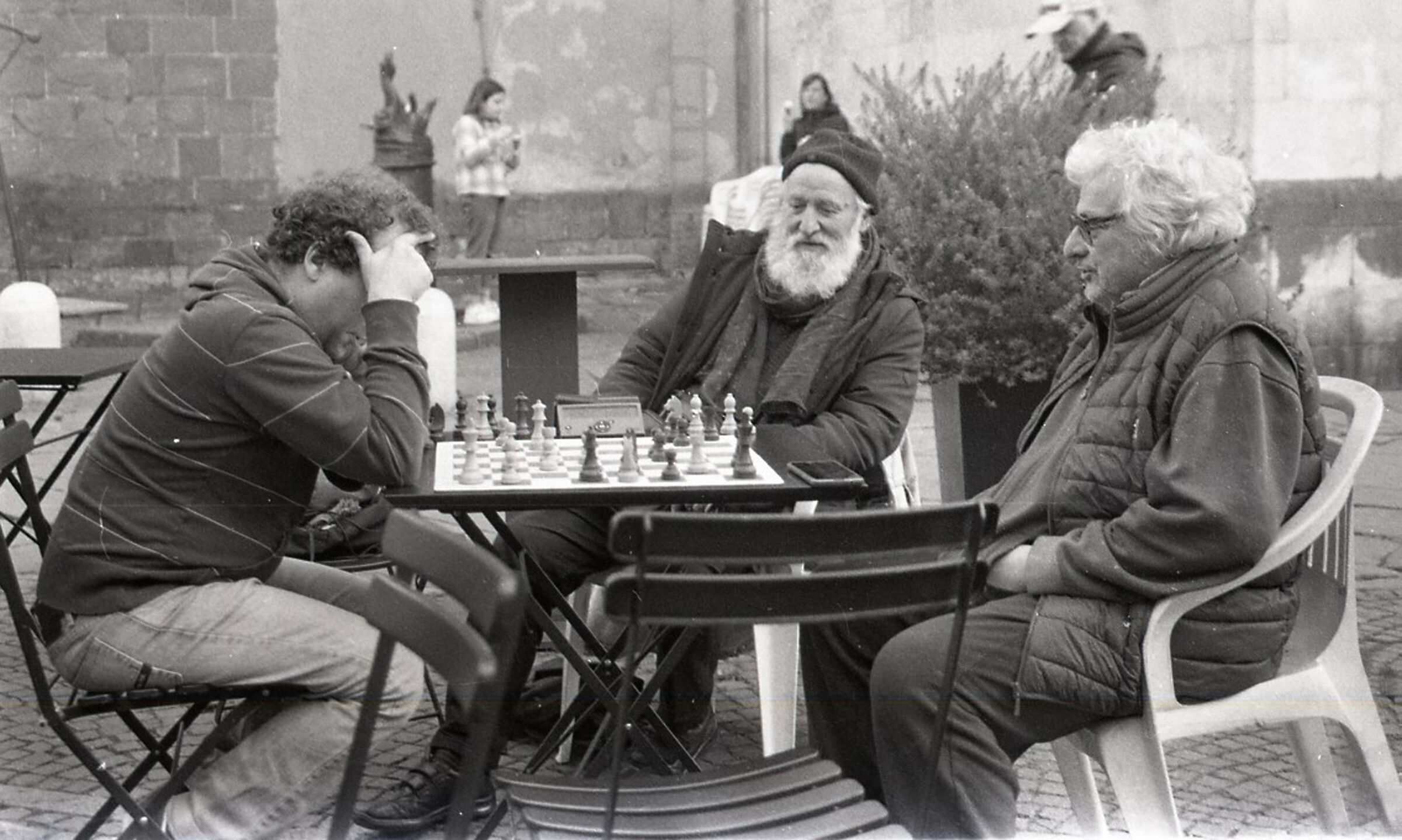 Chess -Illford HP5-...