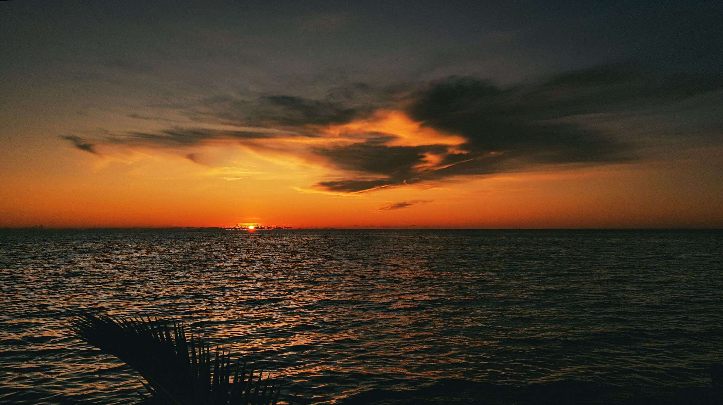 Sunset on Magoodhoo Island...