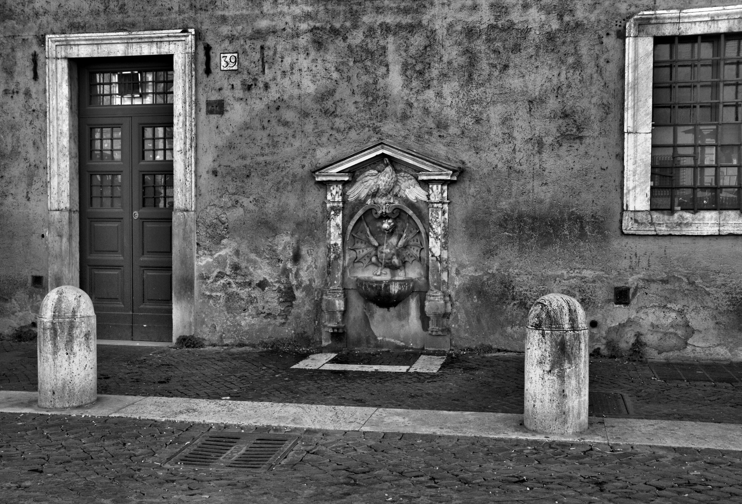Fontana dei Borghese - San Pietro...