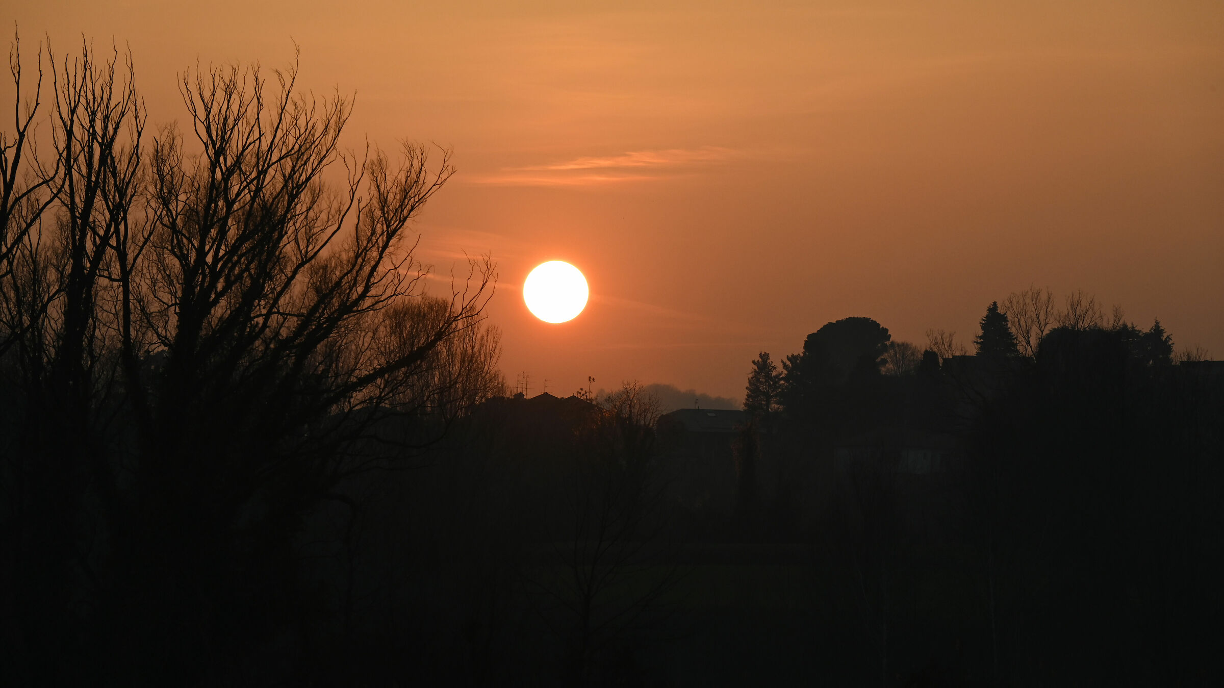 Winter sunset in the Lombardy countryside...