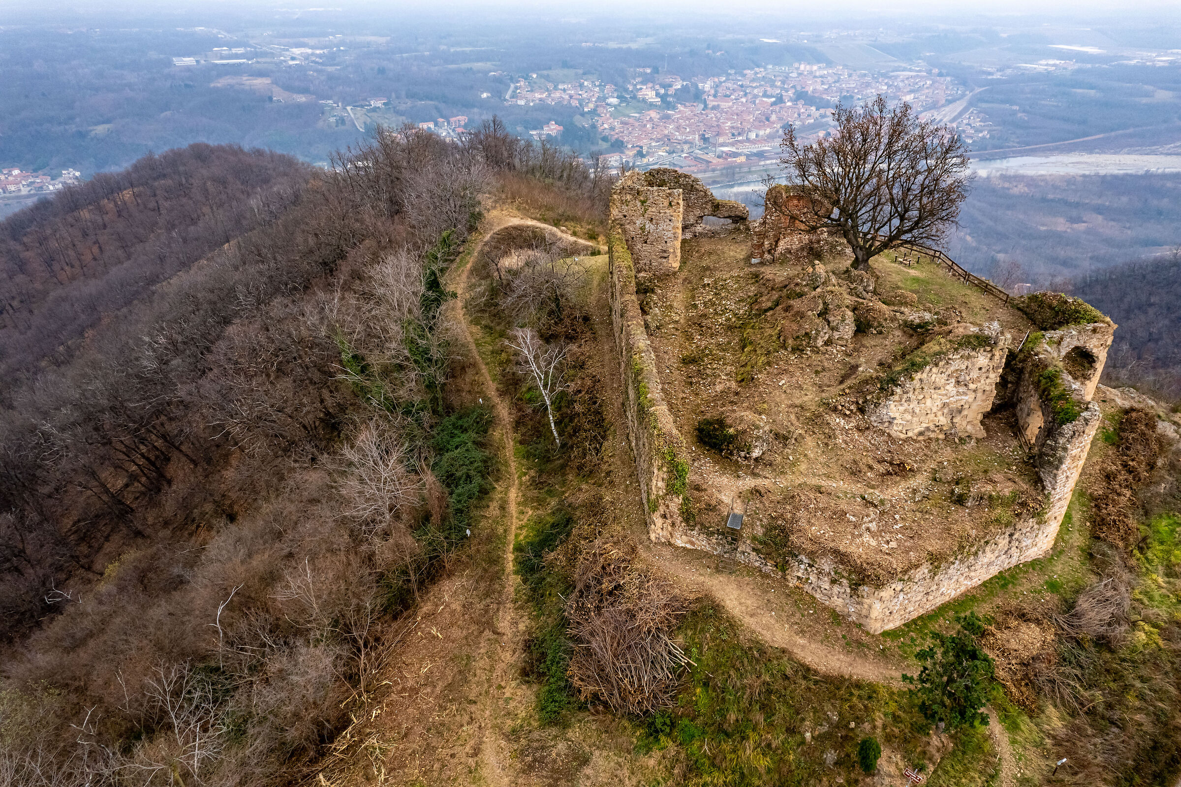 Ruins of the Castle of San Lorenzo - Gattinara...