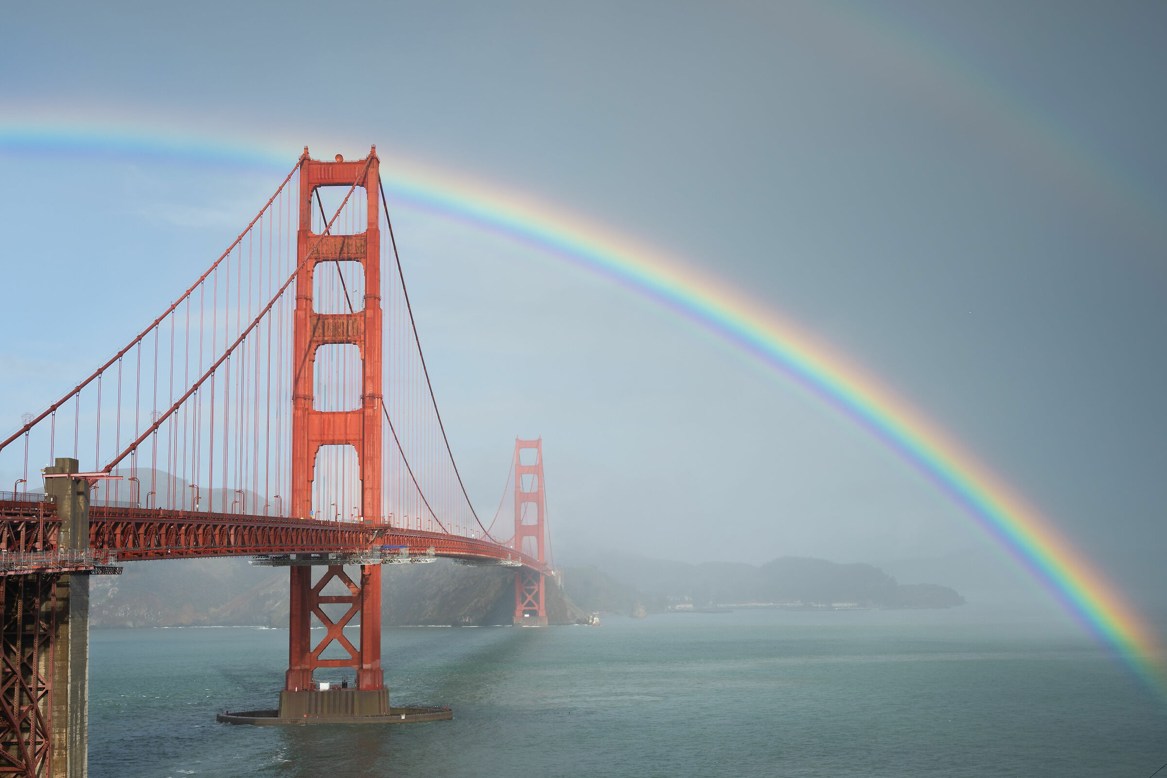 Golden Gate ...