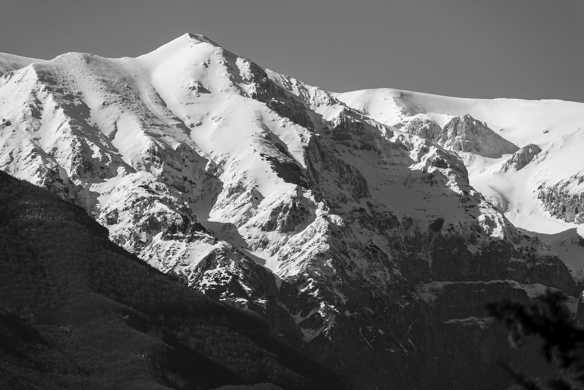 Monte Amaro in black and white...