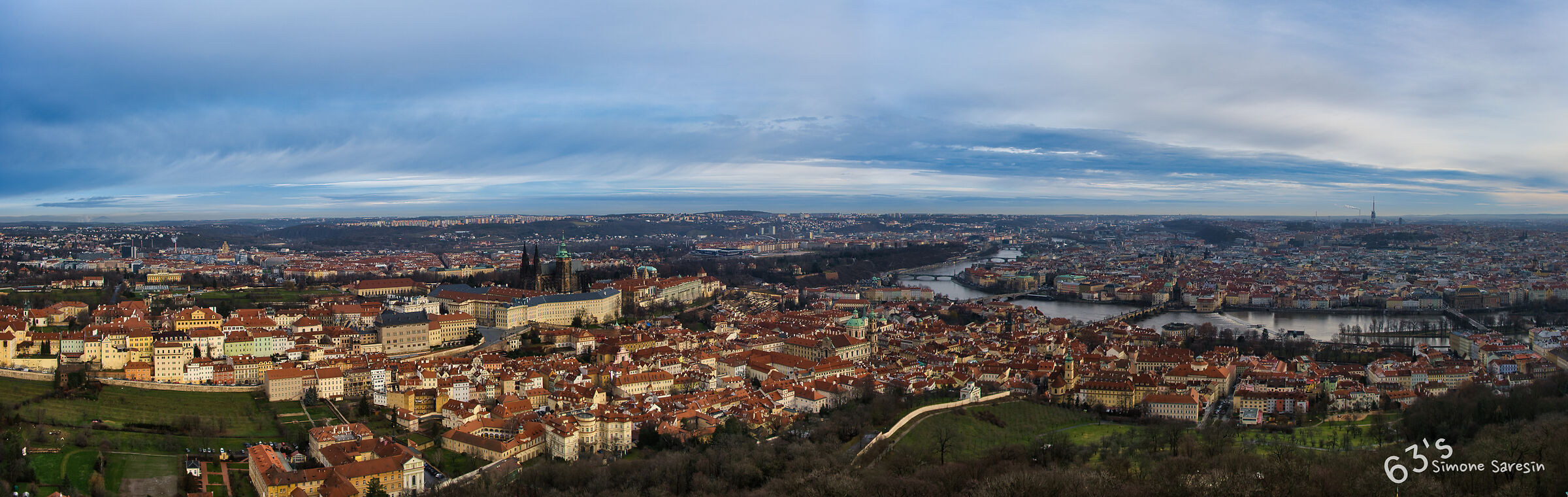 Praga Panorama aereo...