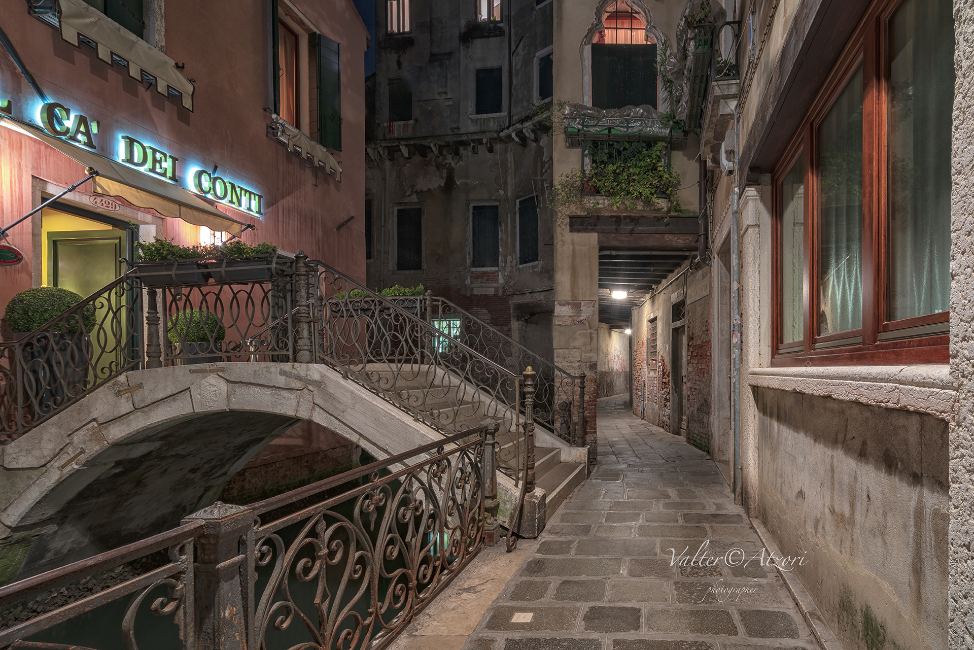 Night-Glimpses in Venice...