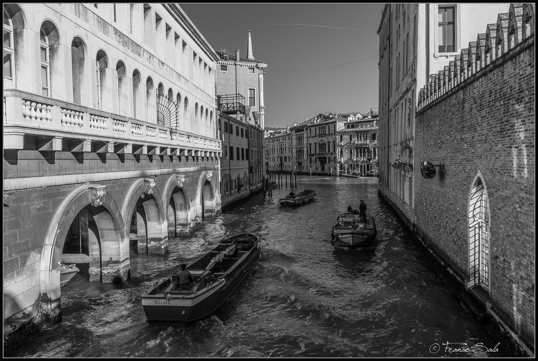 Venetian Glimpse...