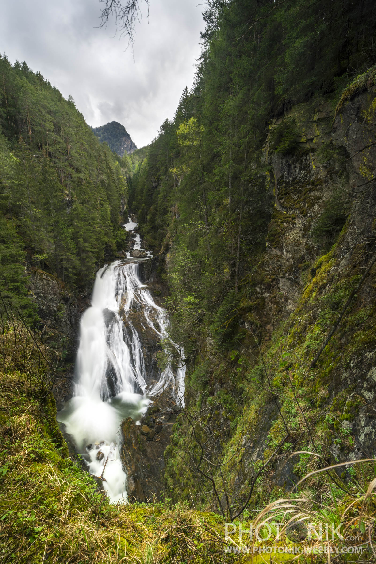 Waterfalls of Riva 02...