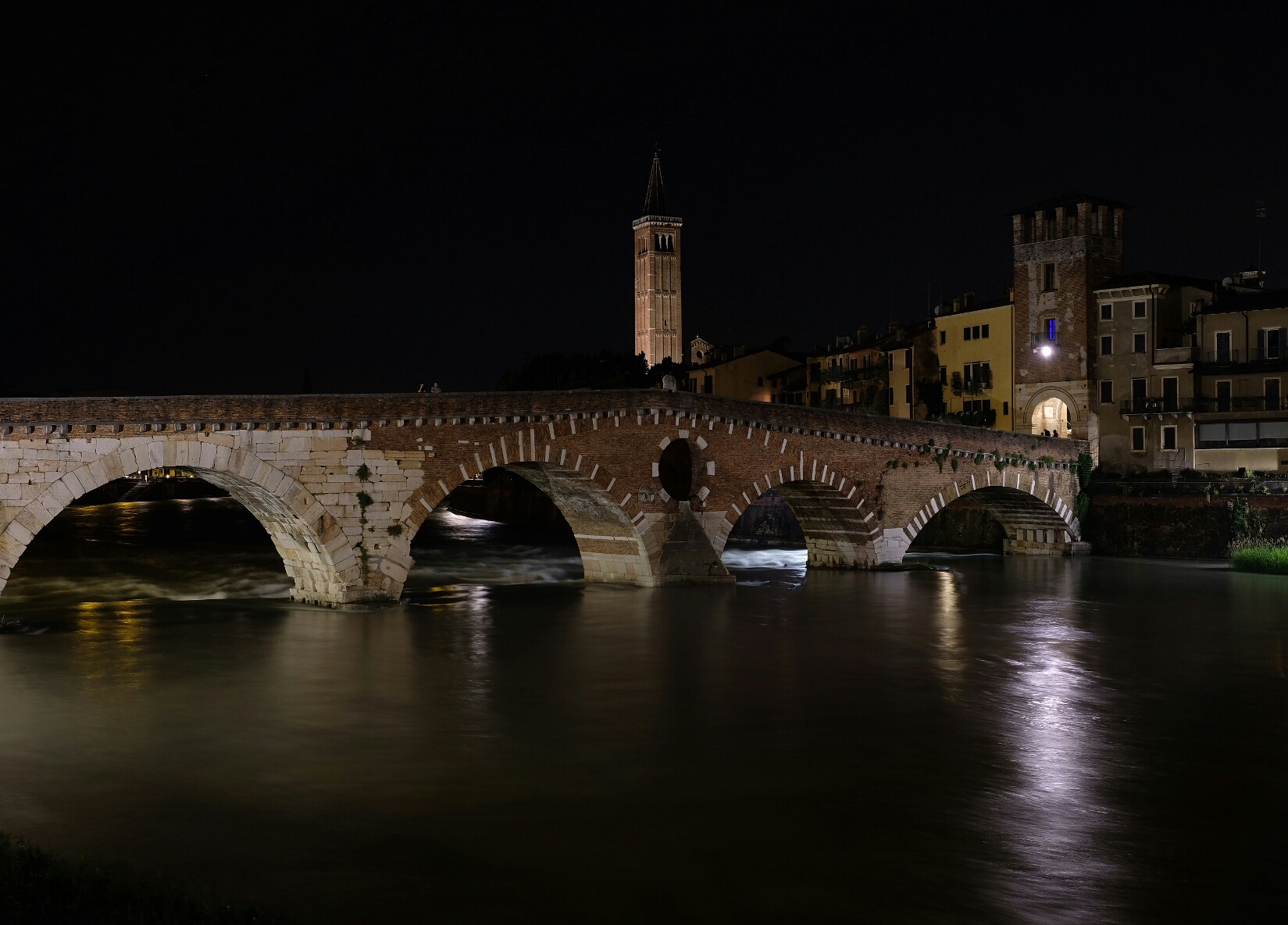 Verona at night ...