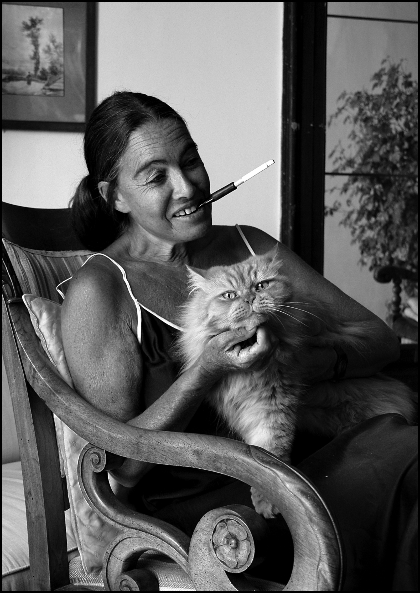 Inge Guggenheim (Olympus E10-bw)...
