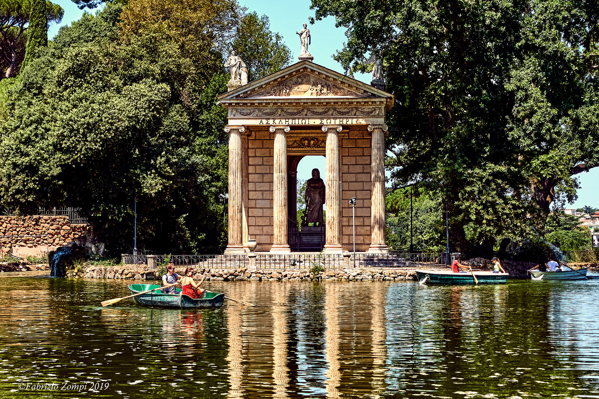 Villa Borghese pond...