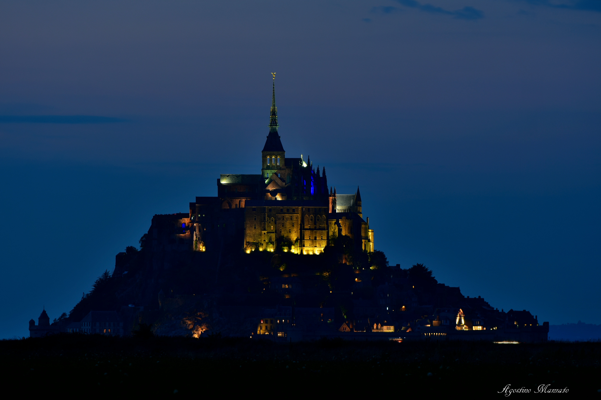 Moint Saint Michel by night...