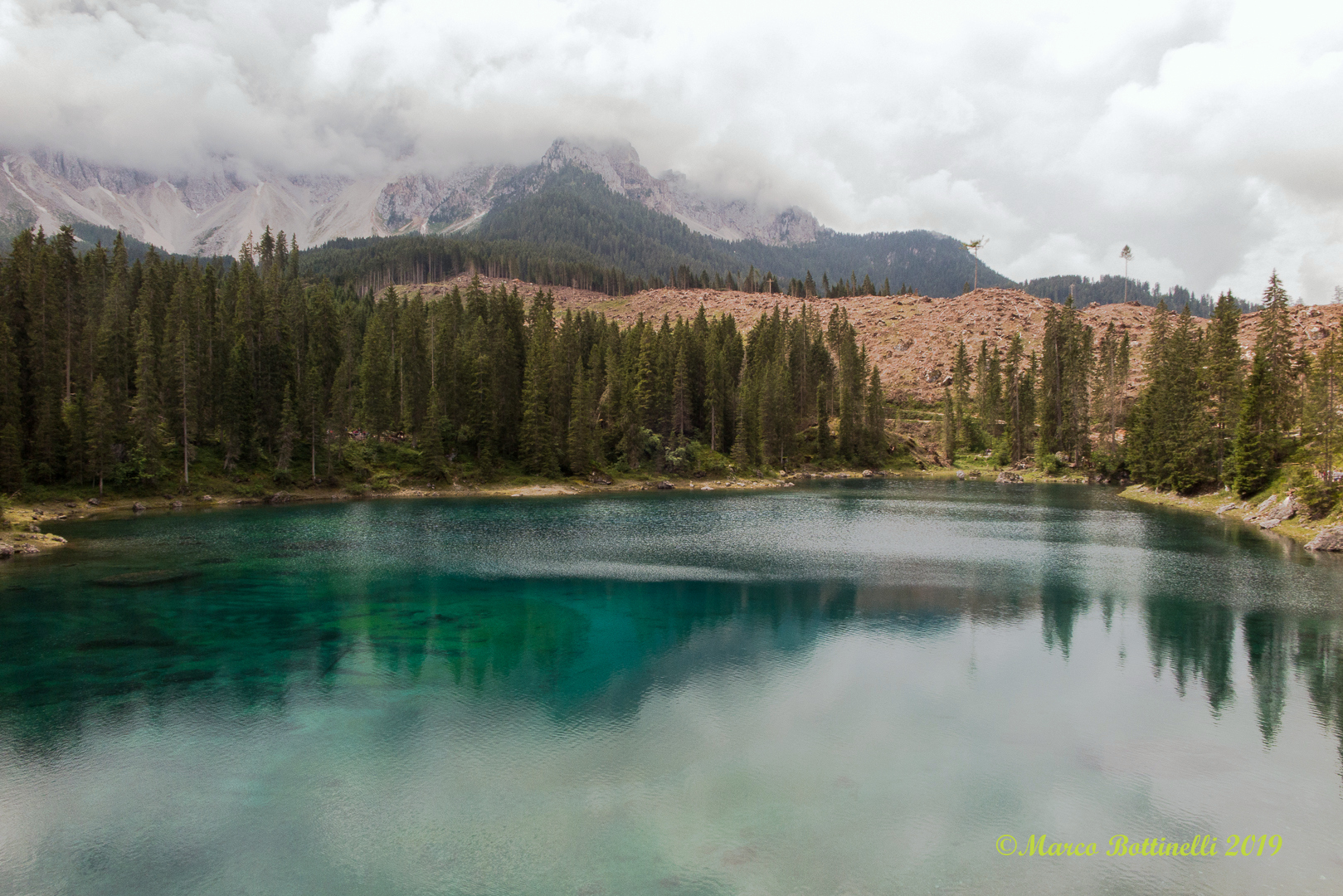 This is what Lake Carezza looks like today......