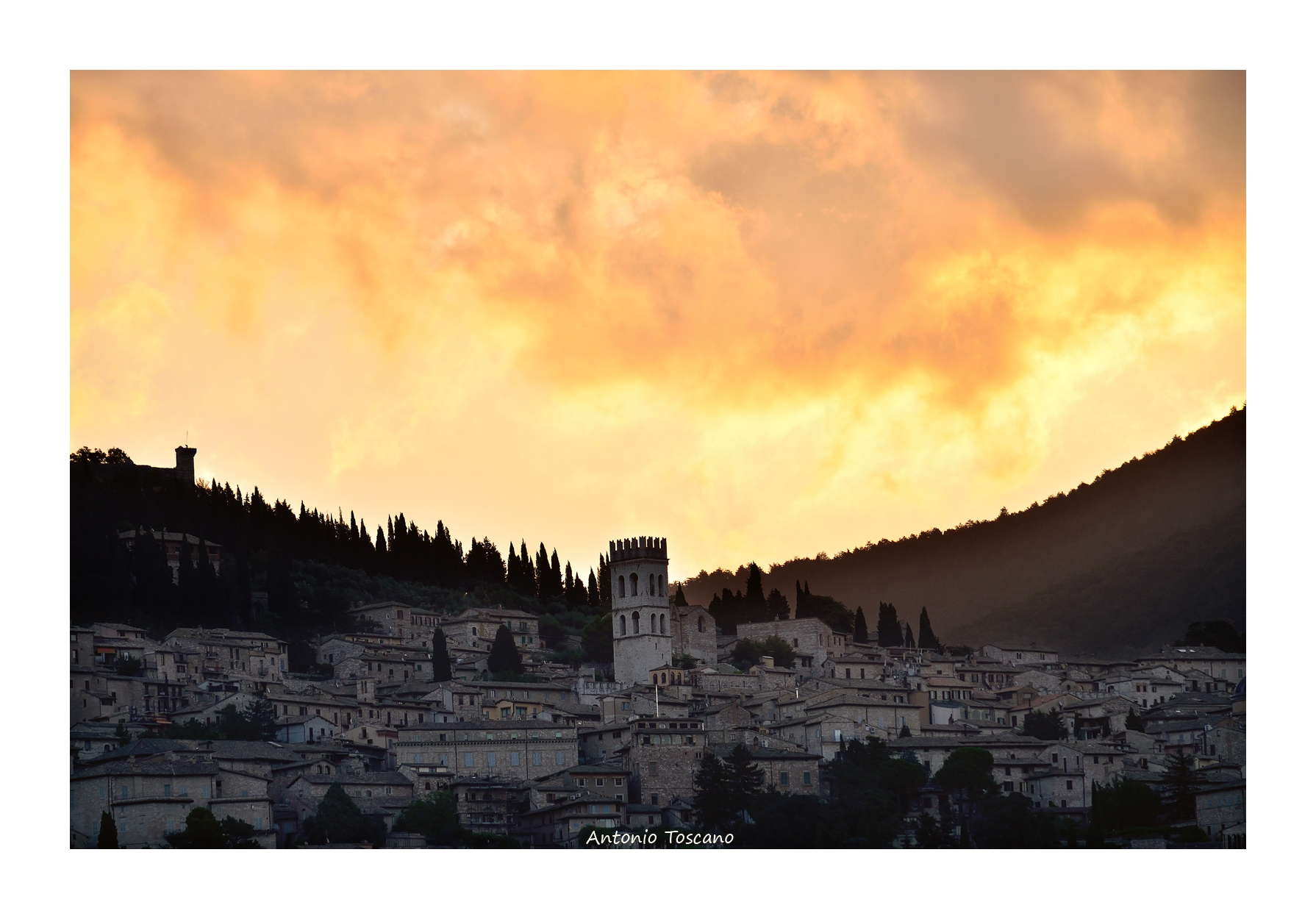 Sunrise in Assisi...