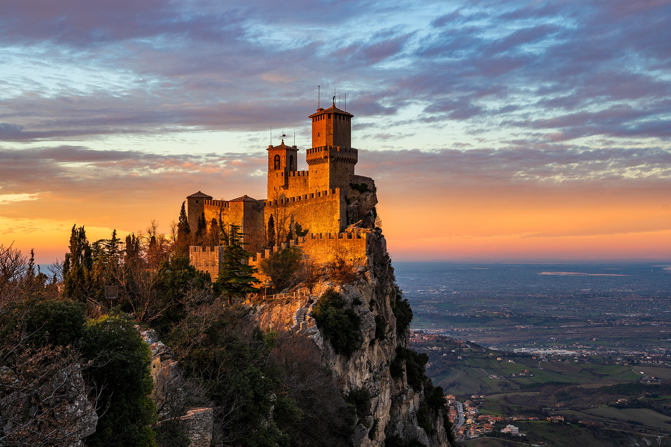 San Marino la prima torre...