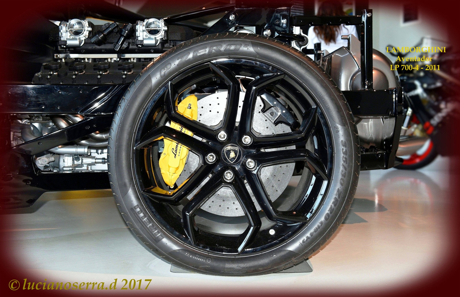 Lamborghini Aventador LP 700-4 - 2011...