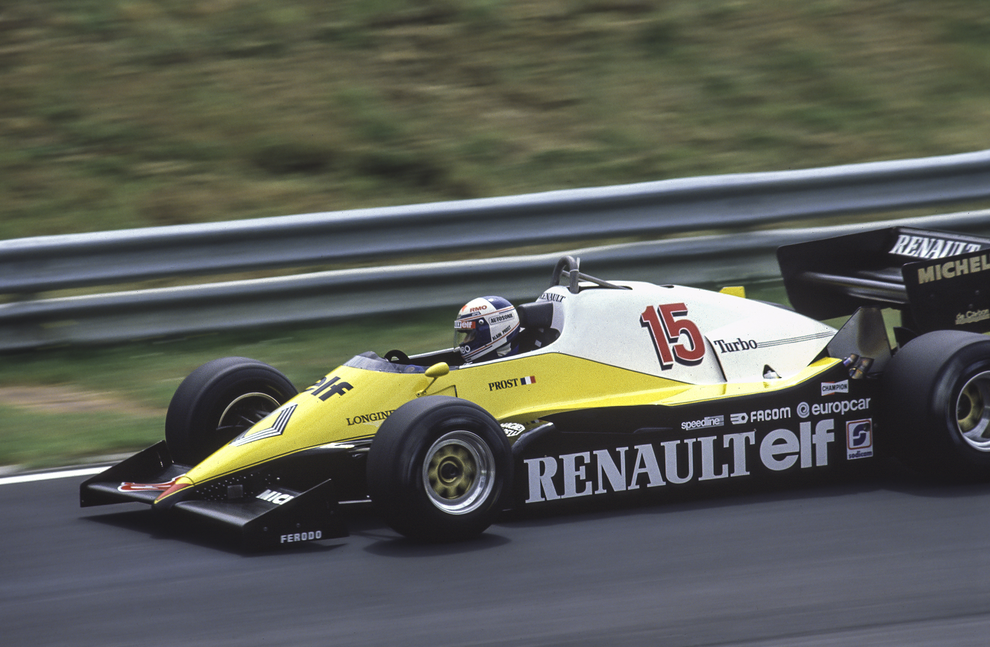 Alain Prost  (Renault re40)...