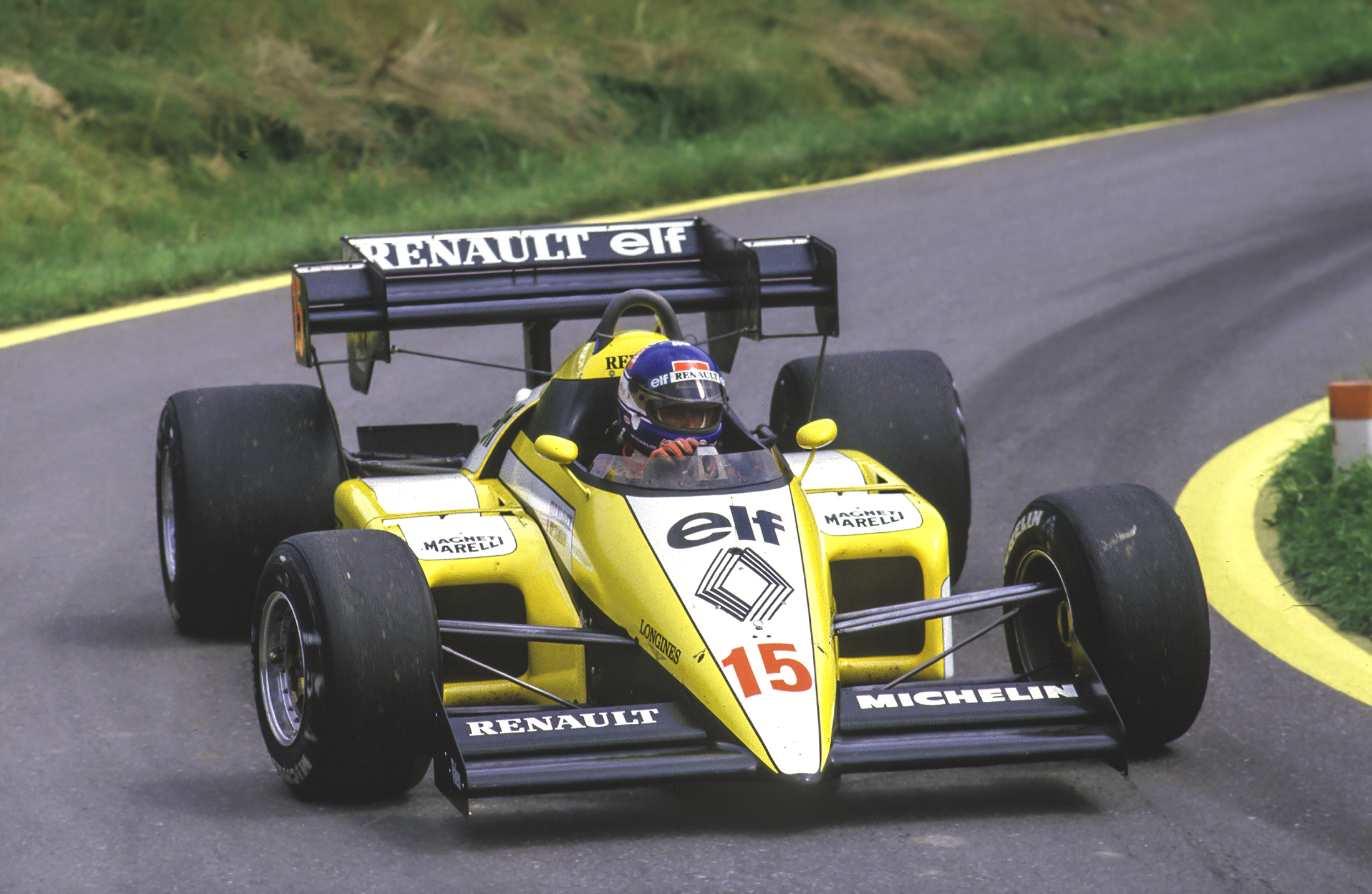 Patrick Tambay (Renault RE50)...