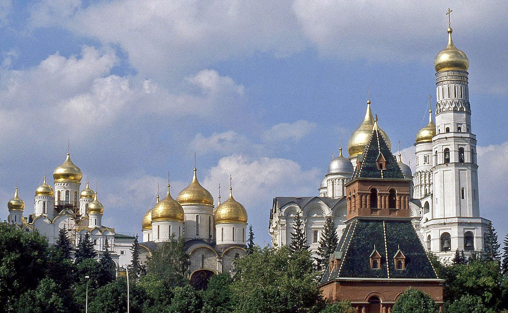 Kremlin Domes - Moscow 1981 (Digitized Dia)...