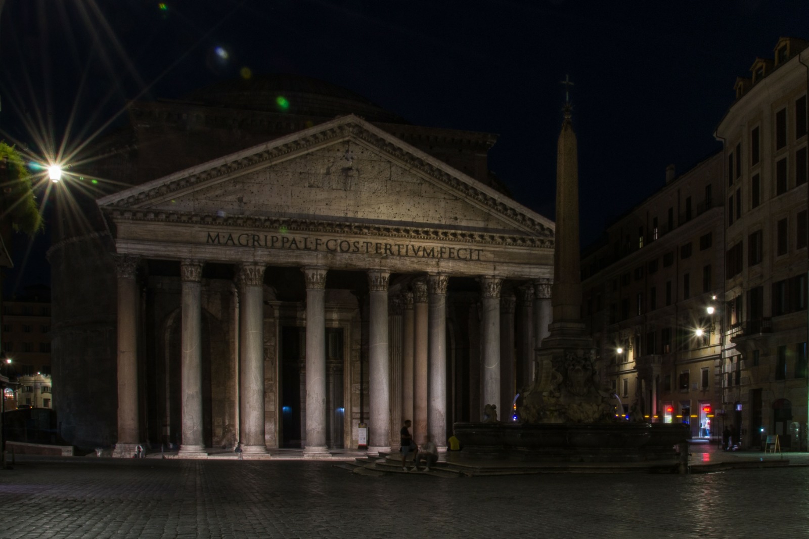 Pantheon ...