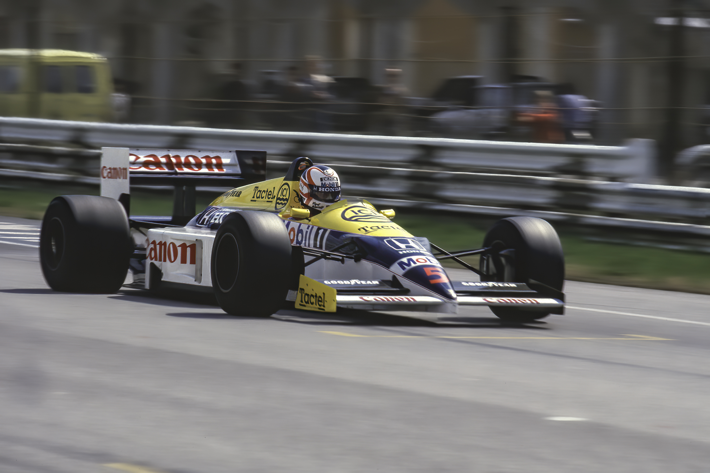 Nigel Mansell (Williams-Honda)...