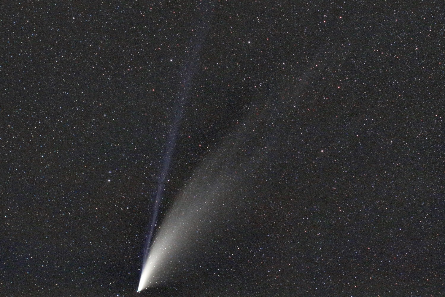 Comet C/2020 F3 NEOWISE [18jul2020]...
