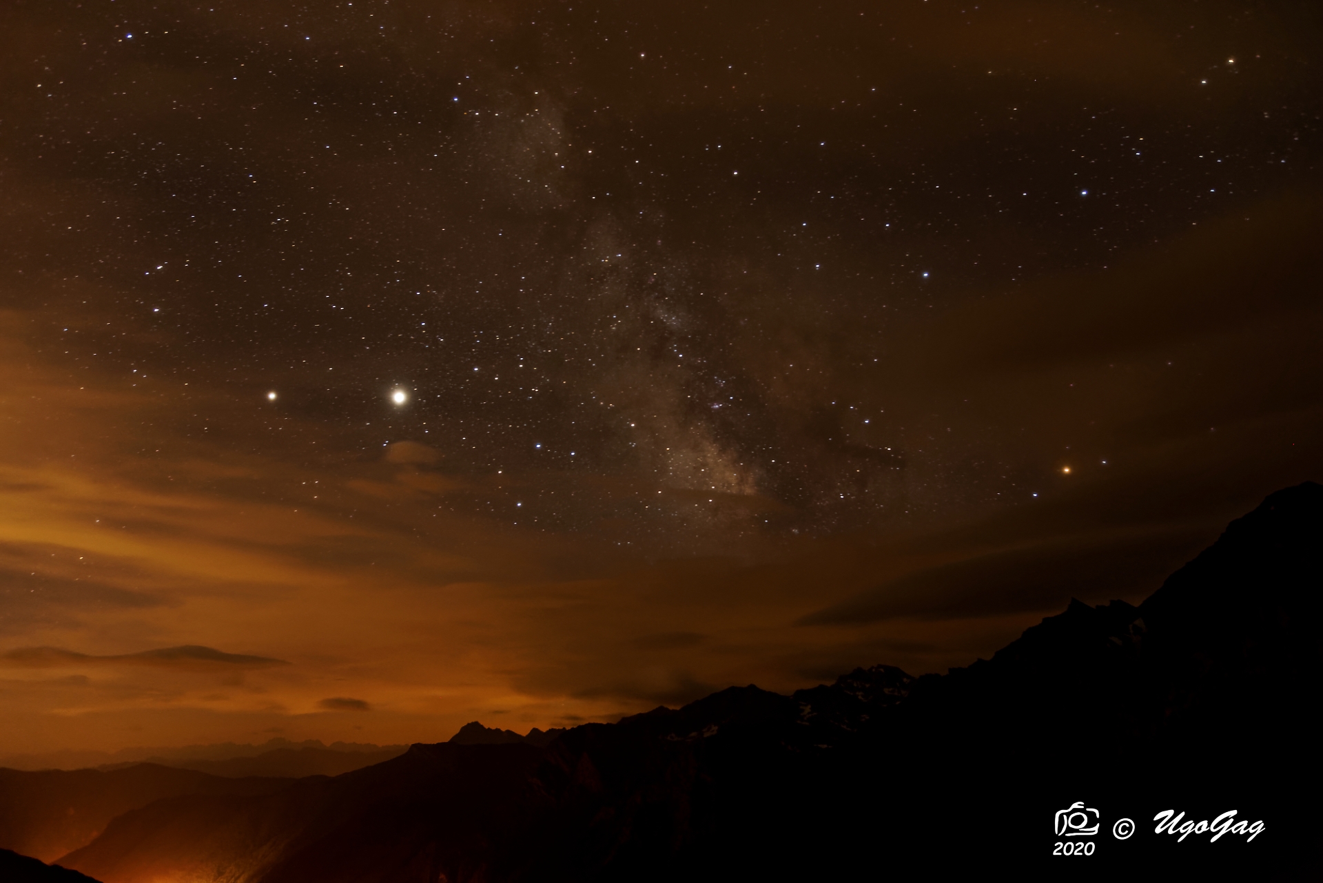 Milky Way with Saturn and Jupiter...