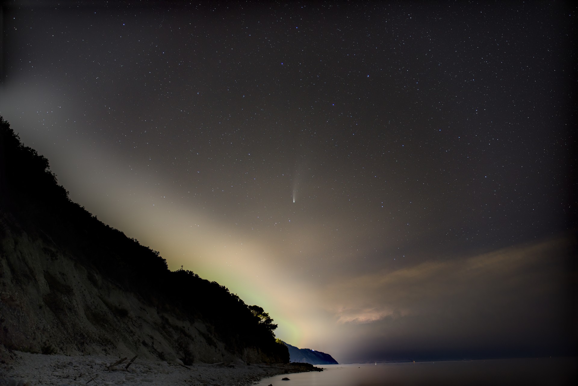 Comet and Thunderstorm in Portonovo...