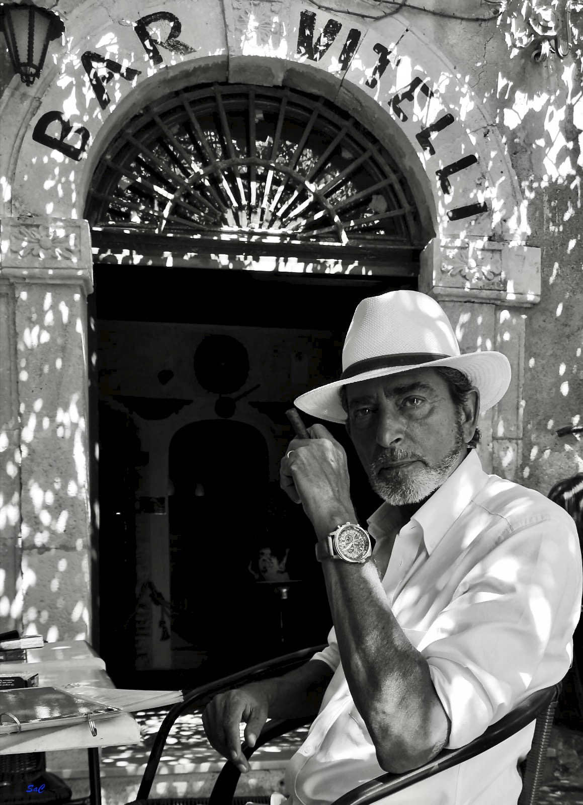 Savoca (me), In the bar of the Godfather of F.F.Coppola...