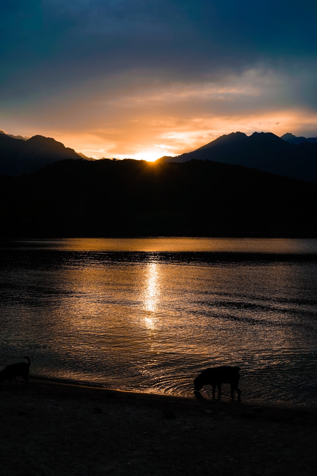 Lake Piona at sunset...