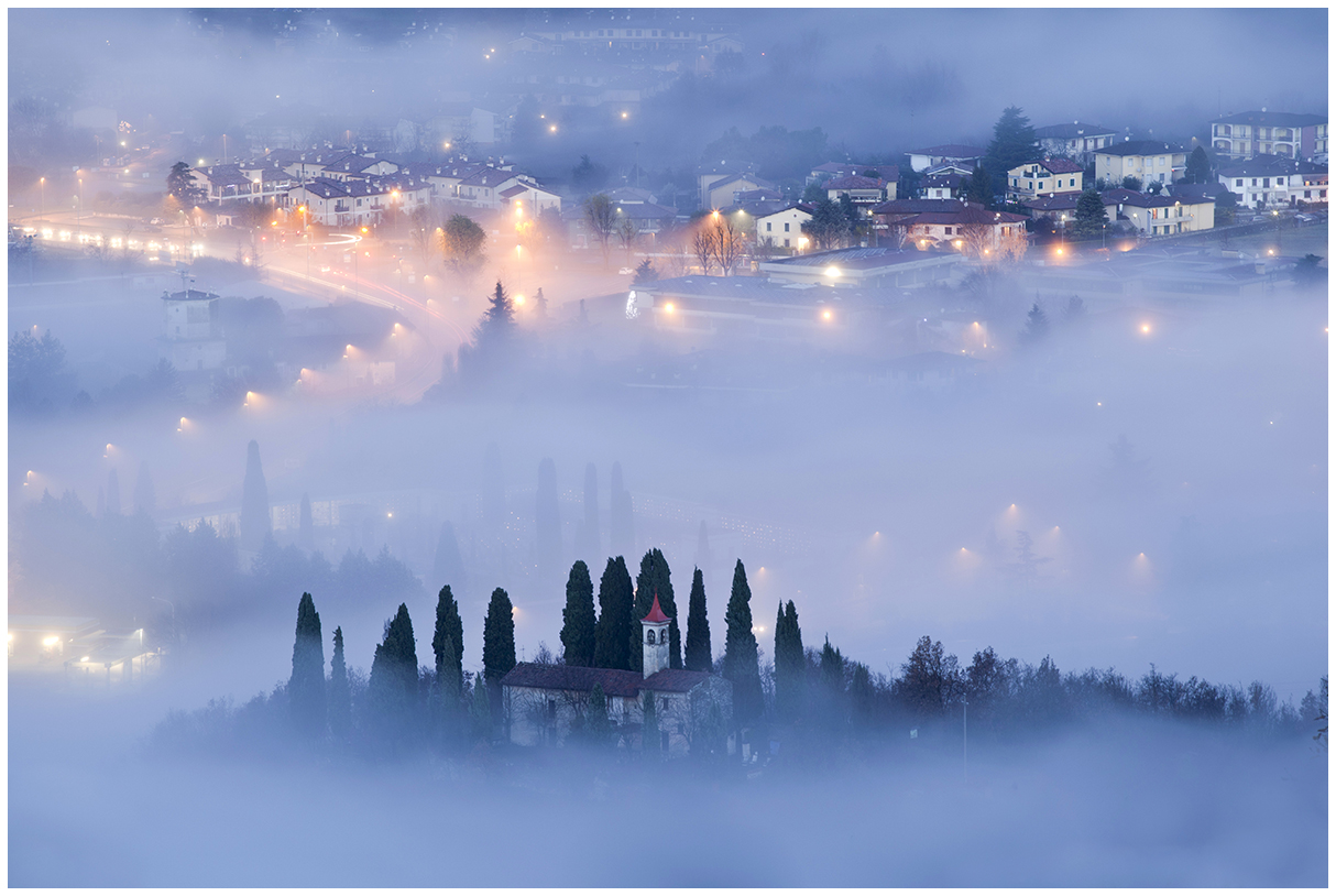 fog in Franciacorta Brescia...